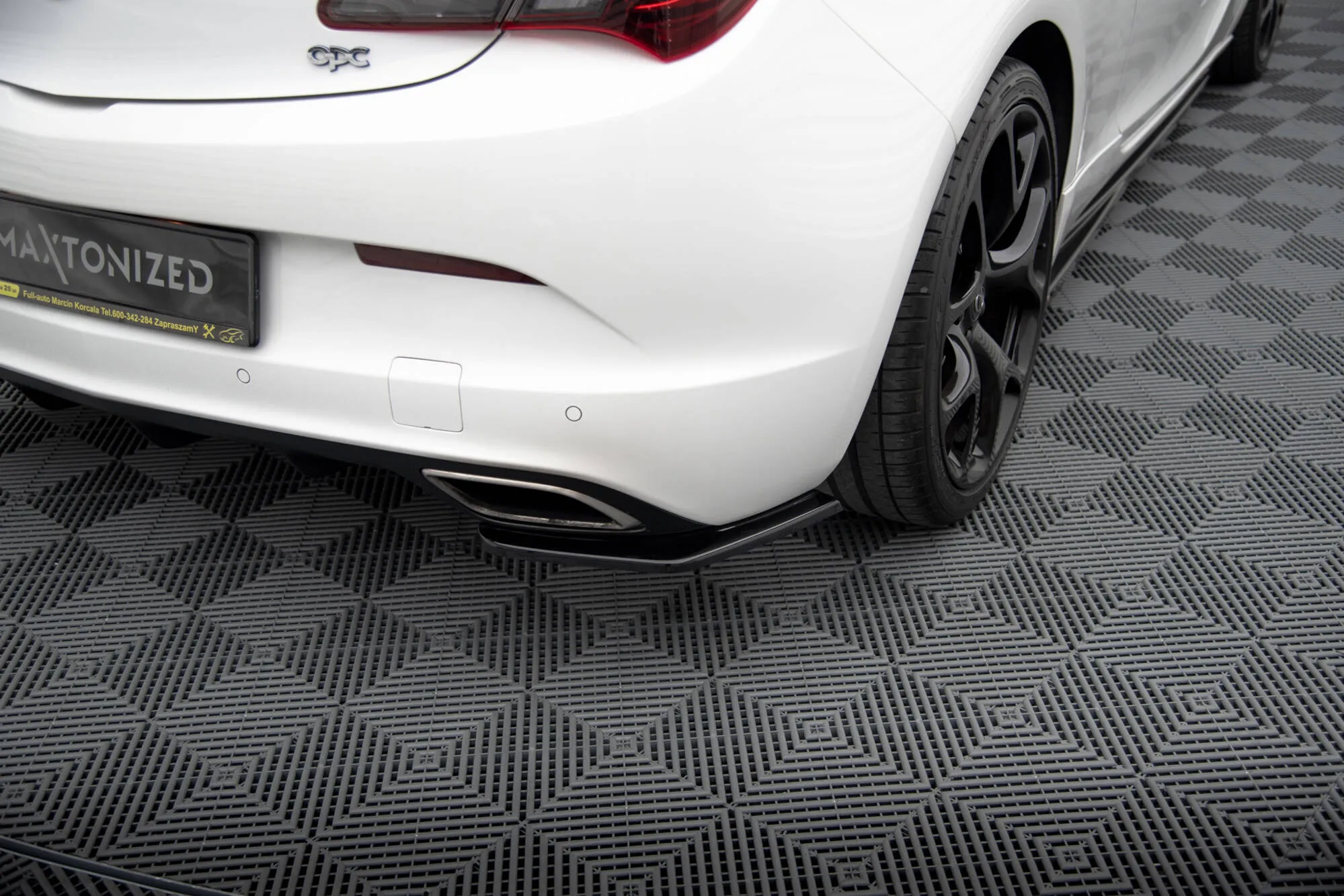 Sidesplitters bak Opel Astra J OPC / Vauxhall Astra J VXR 2009-2015 | Glossy Black Edition
