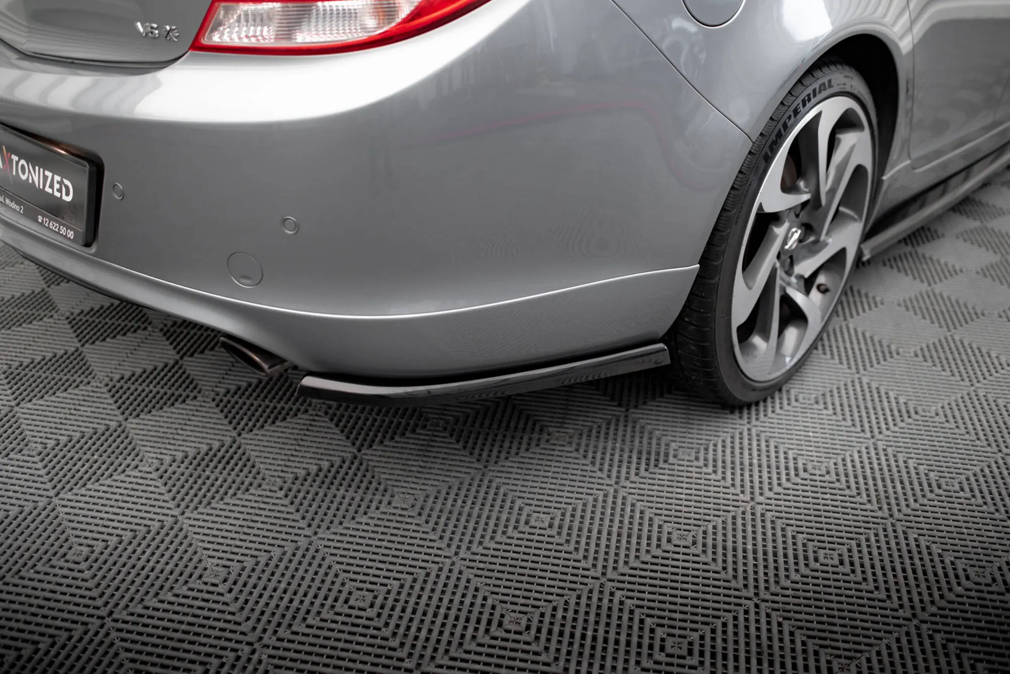 Sidesplitters bak Opel Insignia mk1 OPC-Line 2008 - 2013 | Glossy Black Edition