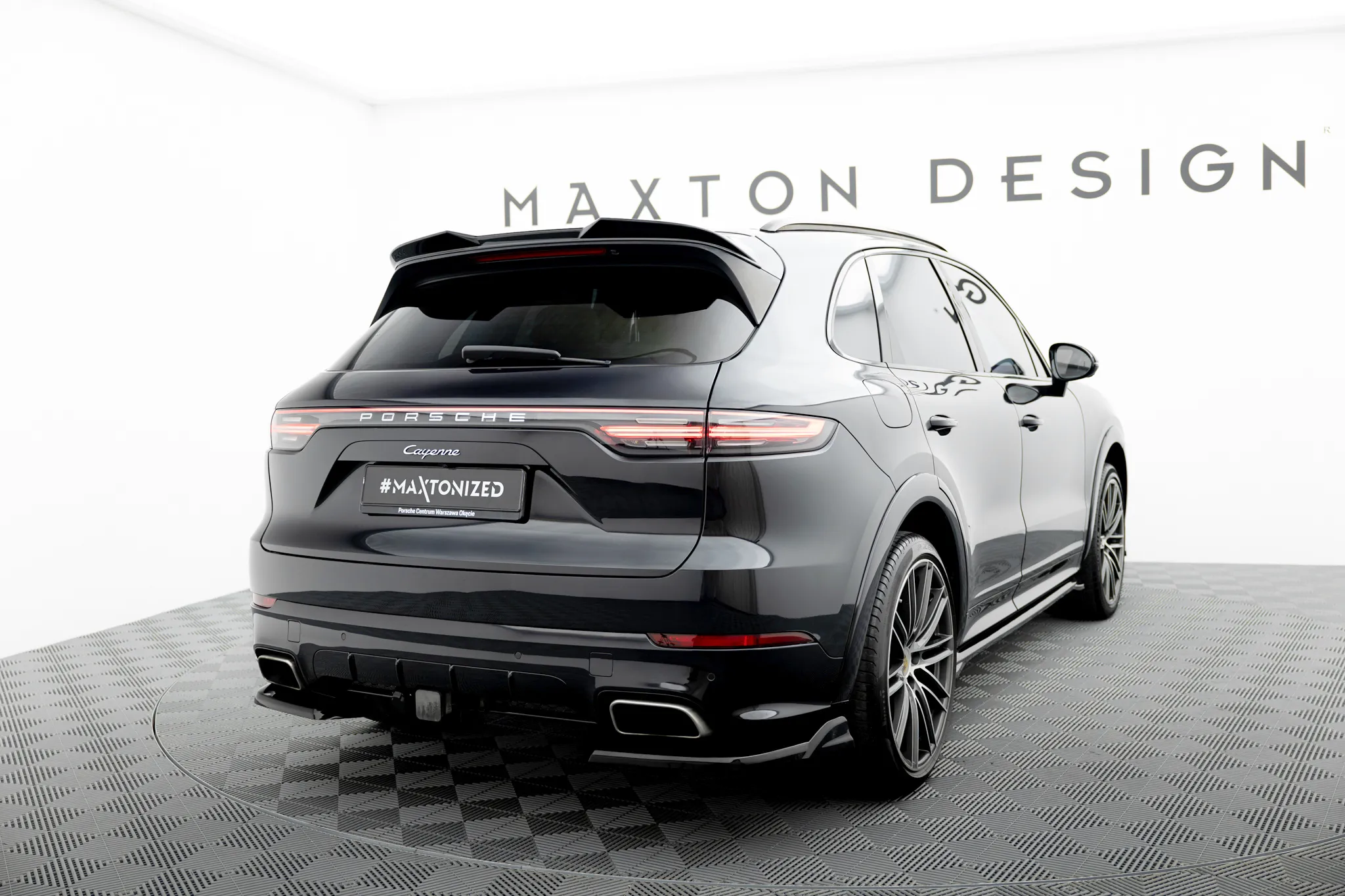 Sidesplitters bak Porsche Cayenne III (9YA) Sport Design 2017 - 2023 | Glossy Black Edition – bilde 2