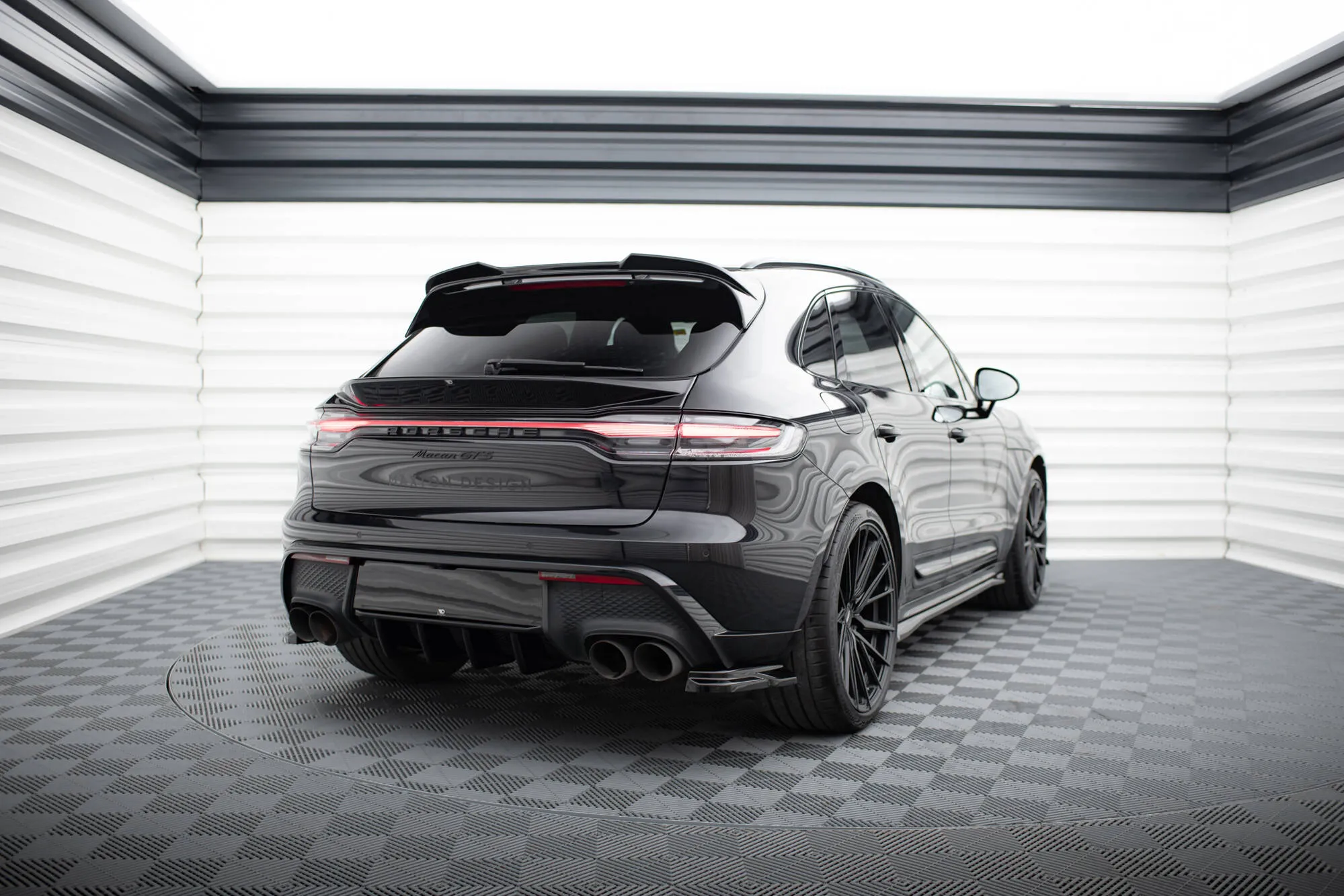 Sidesplitters bak Porsche Macan (Mk1 Facelift) 2018-2021 | Glossy Black Edition – bilde 2