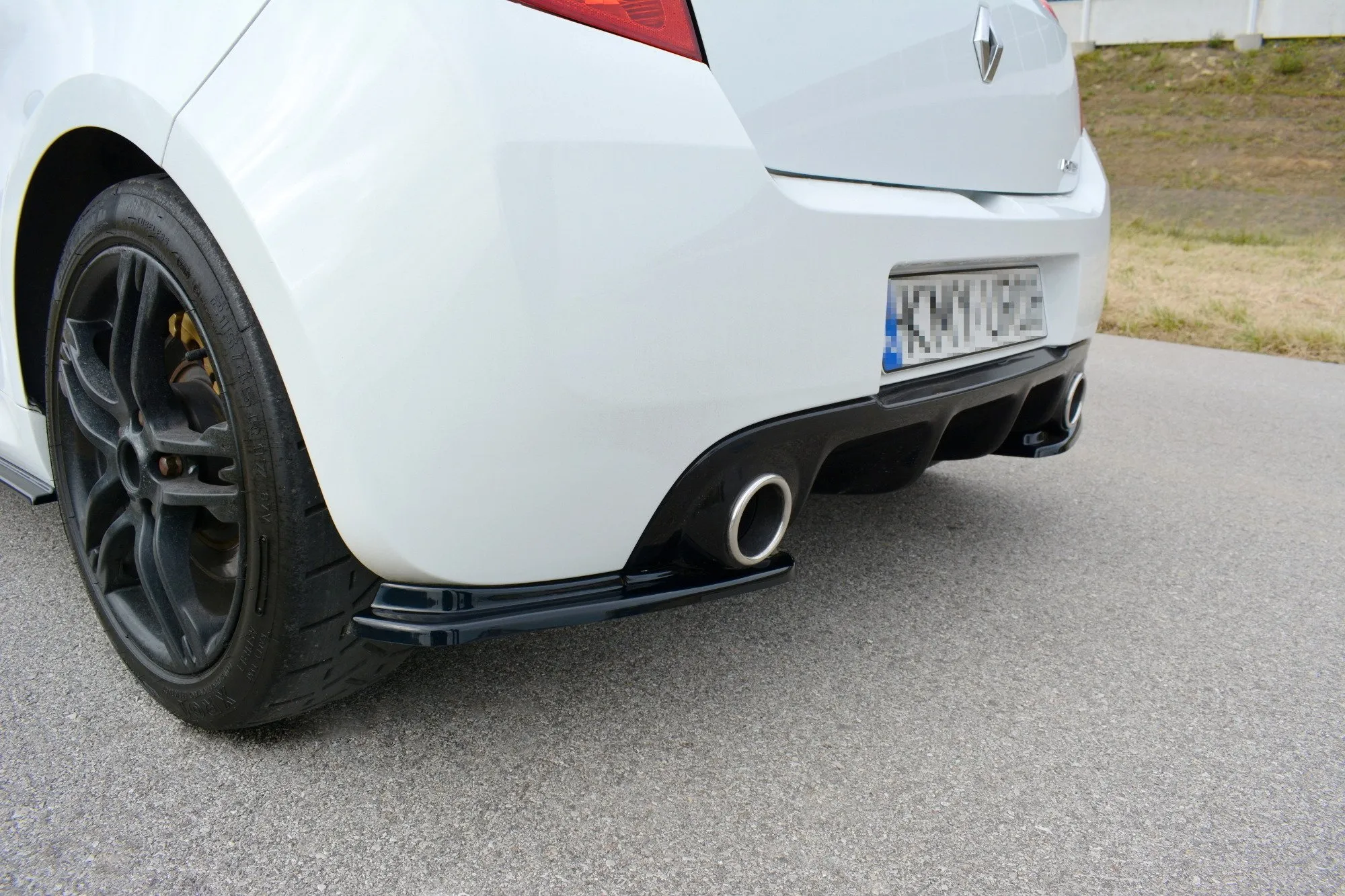 Sidesplitters bak Renault Clio III RS Facelift 2009 - 2012 | Glossy Black Edition