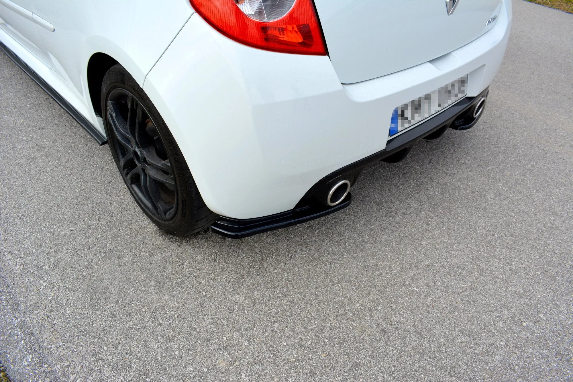 Sidesplitters bak Renault Clio III RS Facelift 2009 - 2012 | Glossy Black Edition – bilde 4