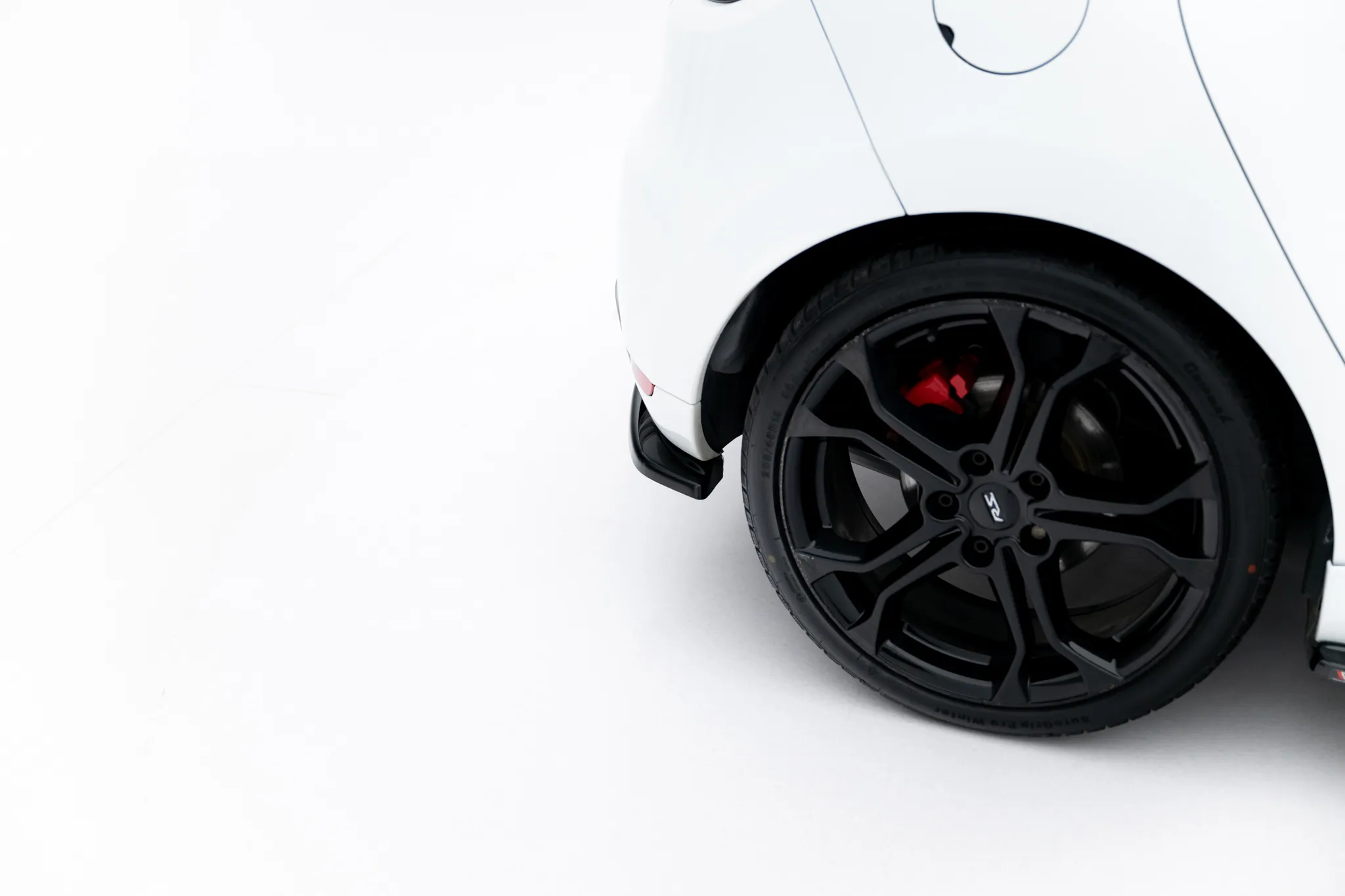 Sidesplitters bak Renault Clio IV RS 2013-2019 | Glossy Black Edition – bilde 3