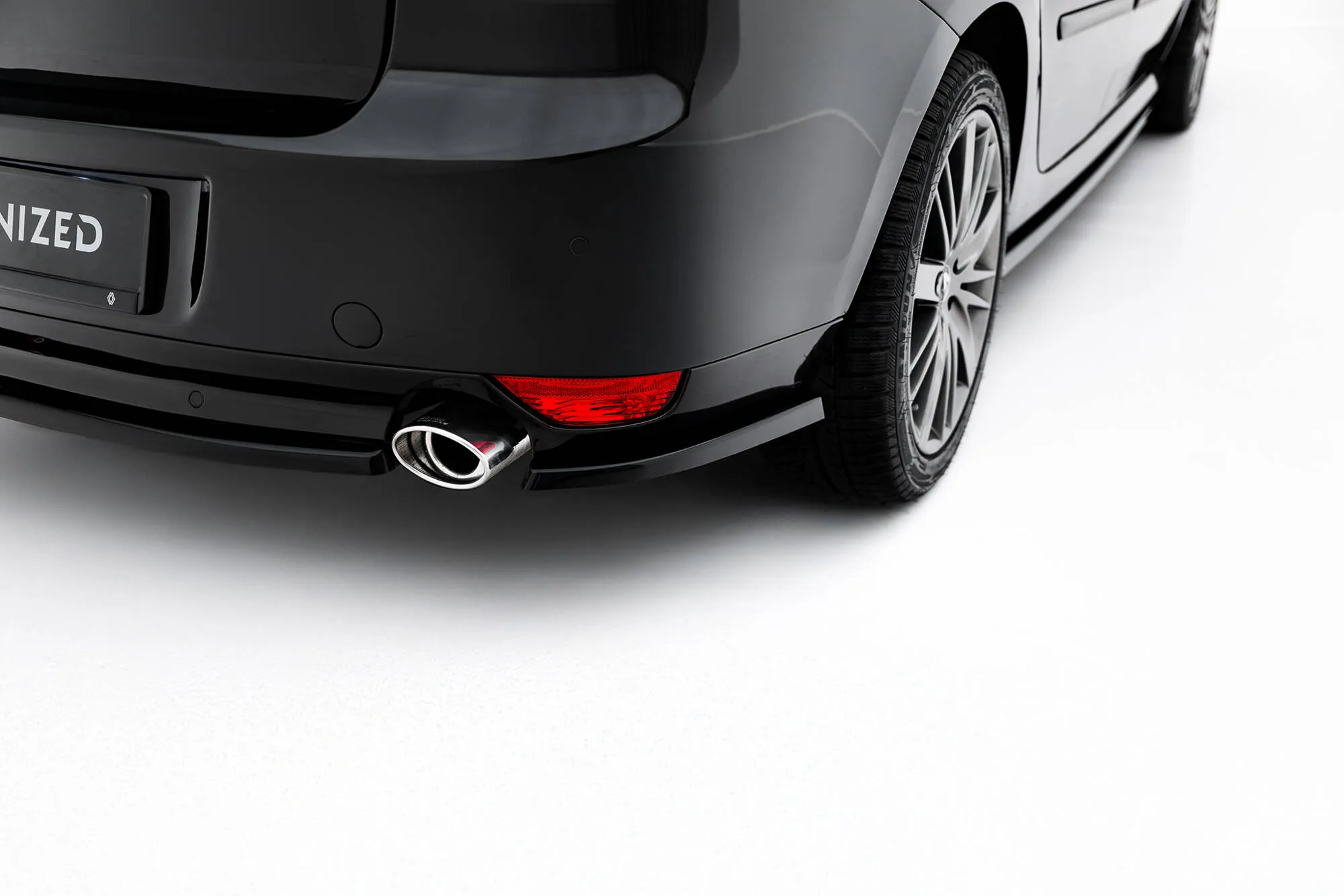Sidesplitters bak Renault Laguna GT III 2007 - 2010 | Glossy Black Edition – bilde 2