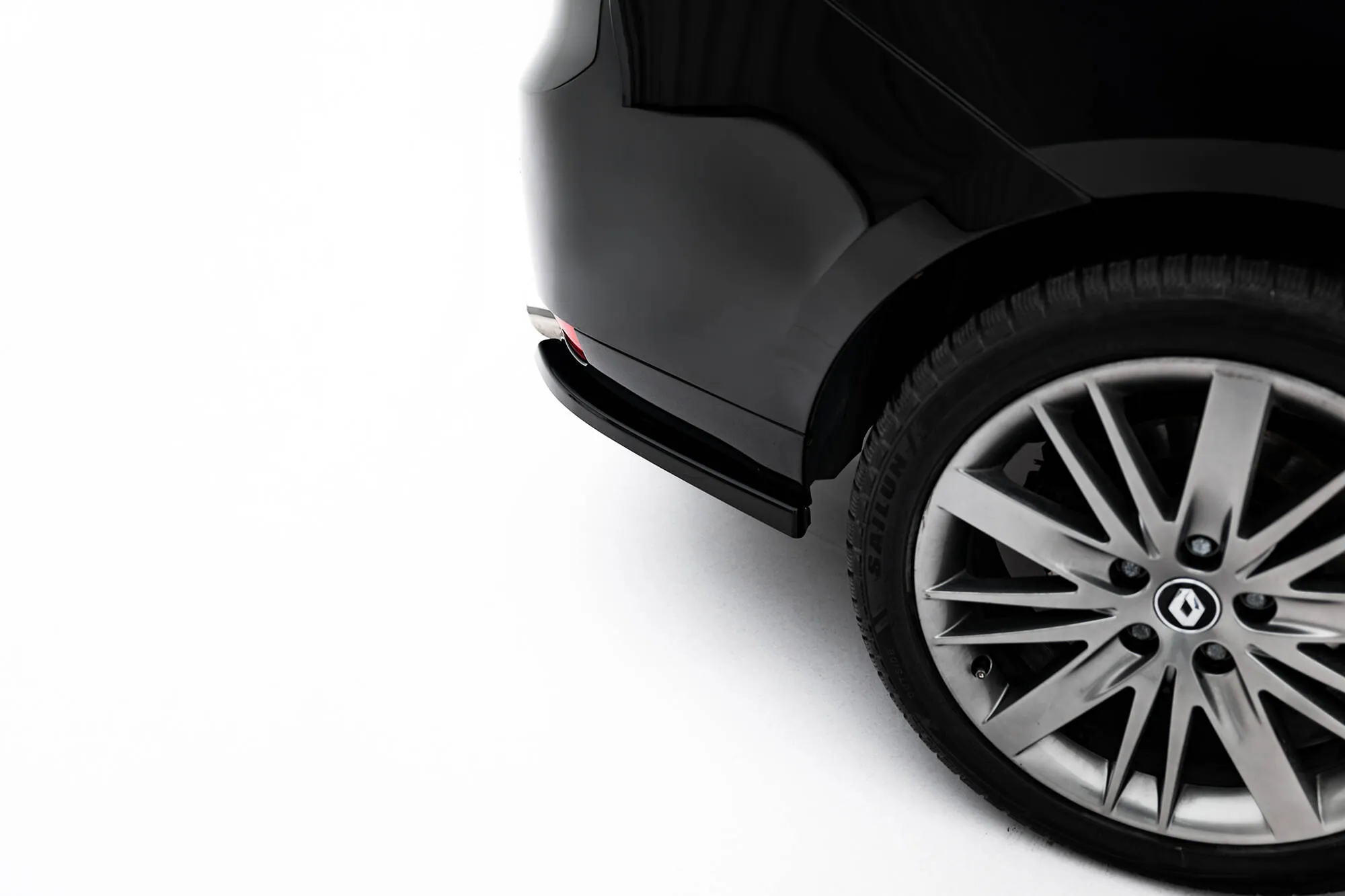 Sidesplitters bak Renault Laguna GT III 2007 - 2010 | Glossy Black Edition – bilde 3