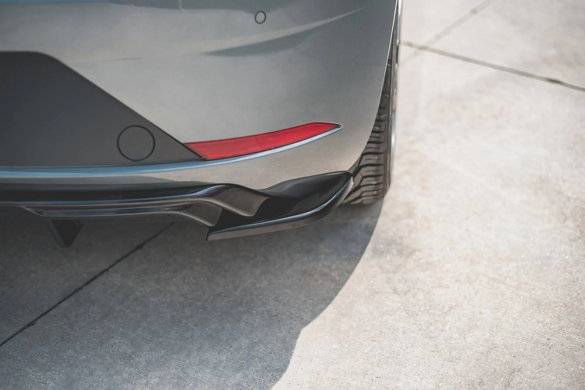 Sidesplitters bak Seat Leon FR (III Facelift) 2016 - 2020 | Glossy Black Edition – bilde 2