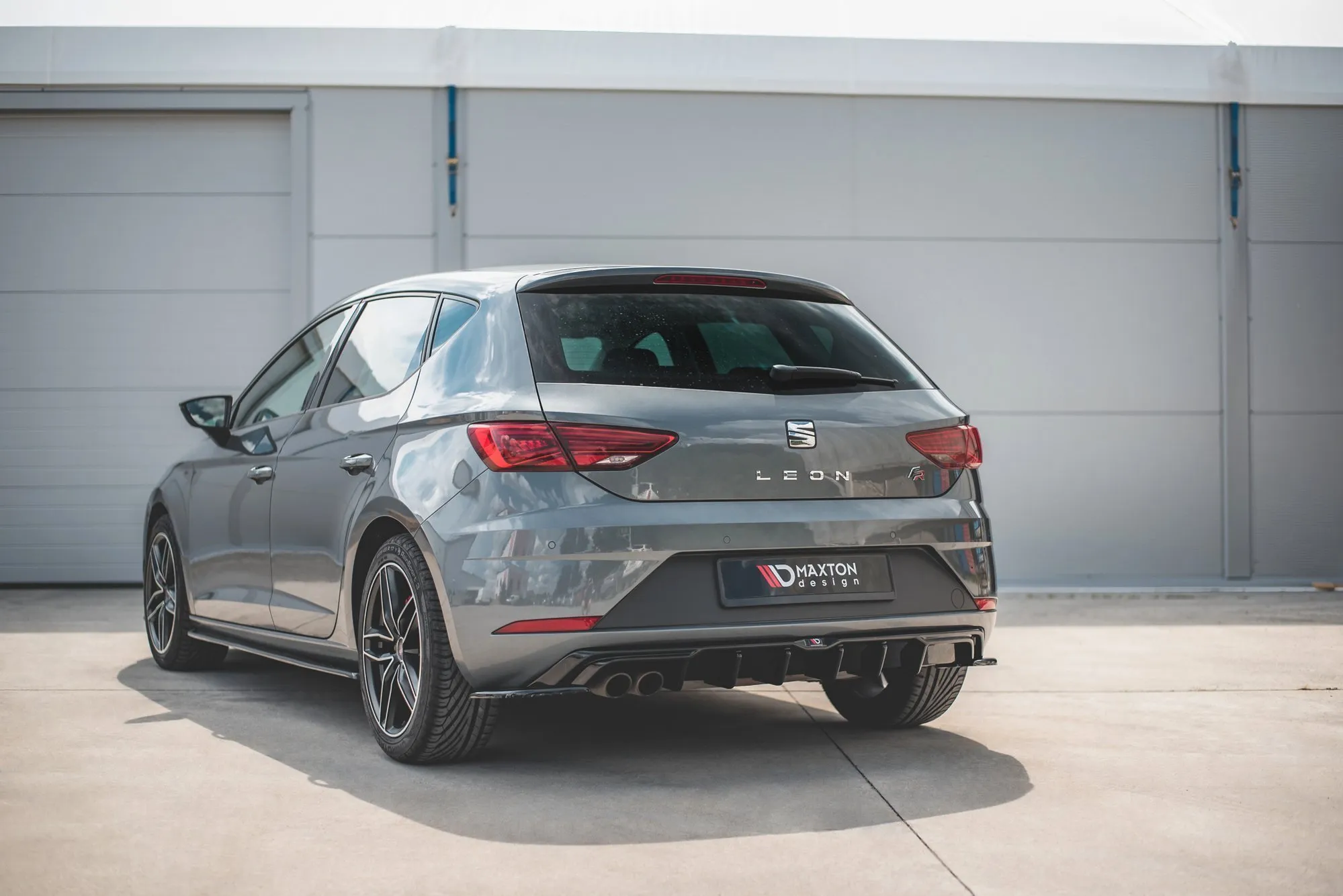 Sidesplitters bak Seat Leon FR (III Facelift) 2016 - 2020 | Glossy Black Edition – bilde 5