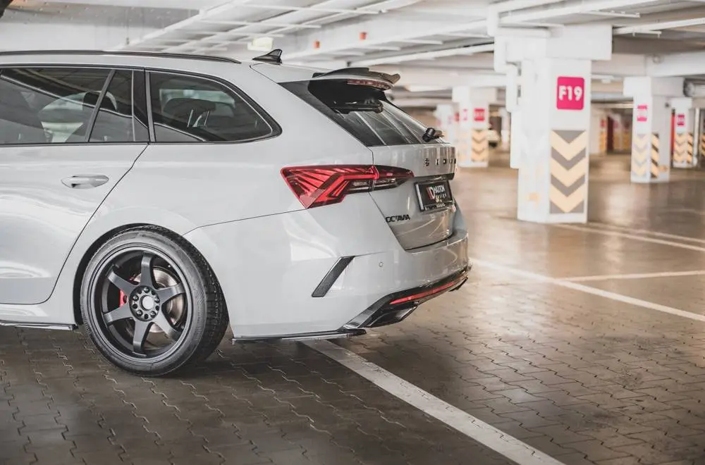 Sidesplitters bak Skoda Octavia RS IV 2020 -> – bilde 4