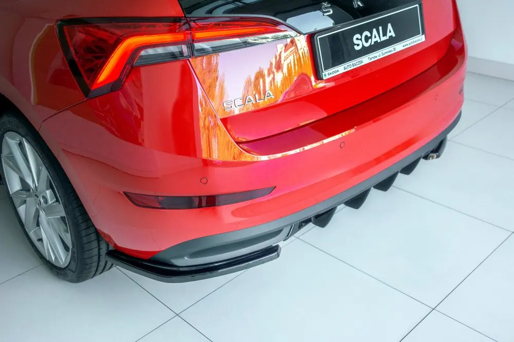Sidesplitters bak Skoda Scala 2019 ->