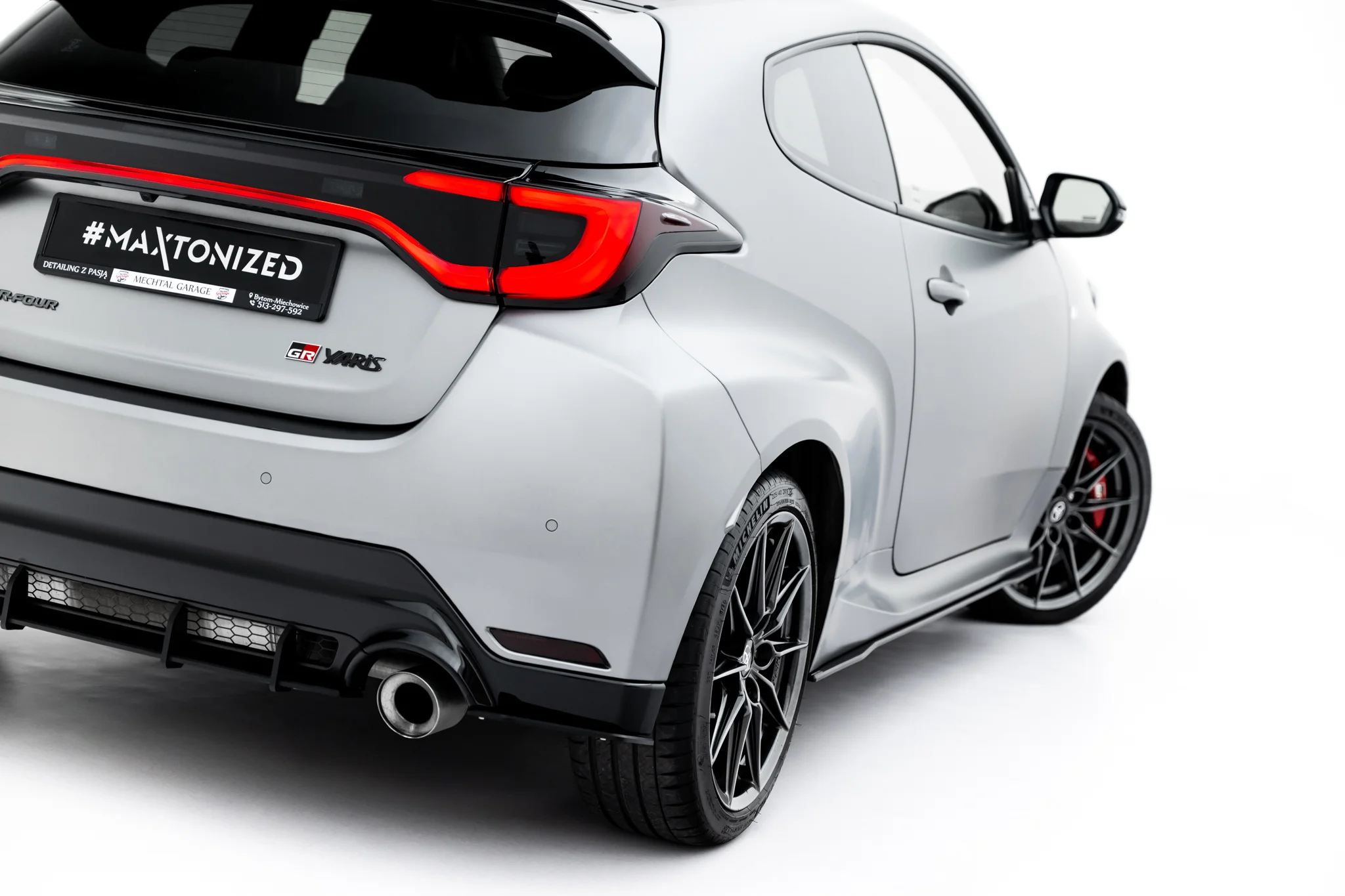 Sidesplitters bak Toyota GR Yaris IV Facelift 2024 -> | Glossy Black Edition