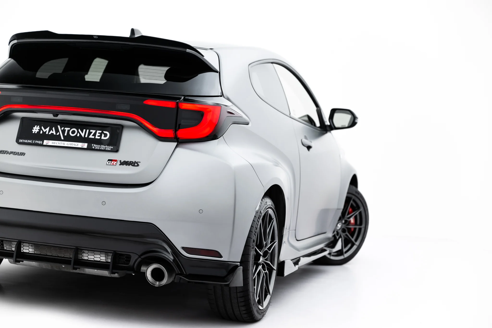 Sidesplitters bak Toyota GR Yaris IV Facelift 2024 -> | Glossy Black Edition V2