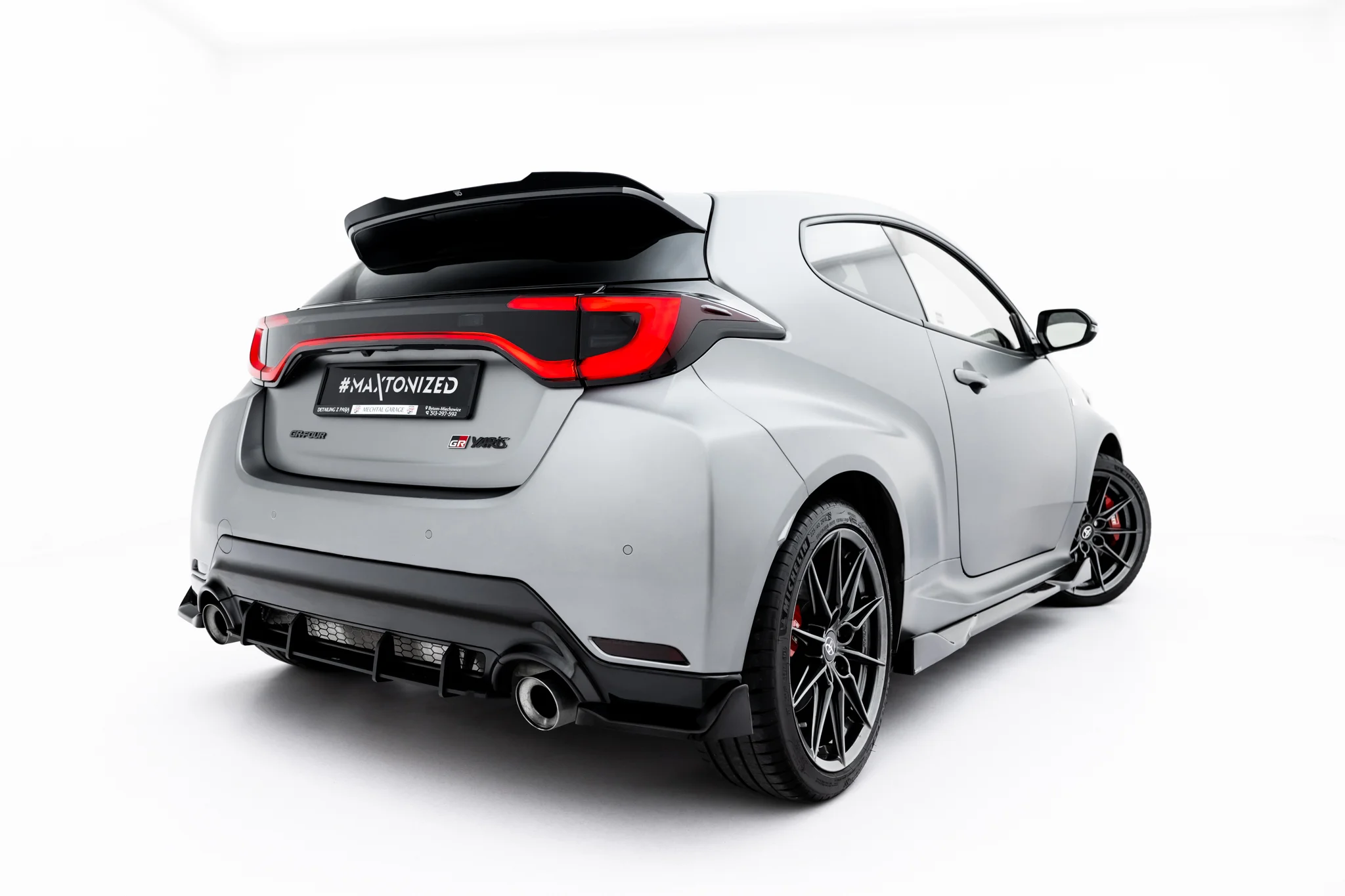 Sidesplitters bak Toyota GR Yaris IV Facelift 2024 -> | Glossy Black Edition V2 – bilde 2