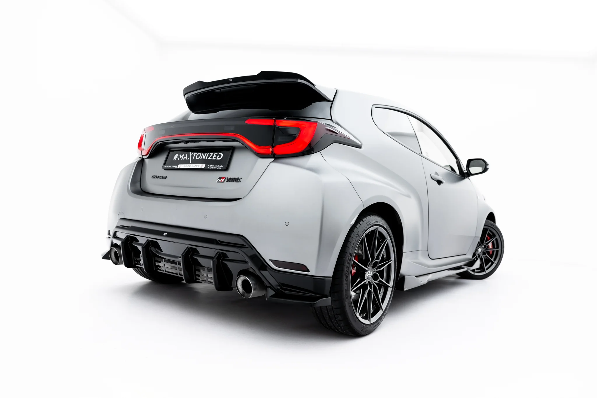 Sidesplitters bak Toyota GR Yaris IV Facelift 2024 -> | Glossy Black Edition V3 – bilde 2