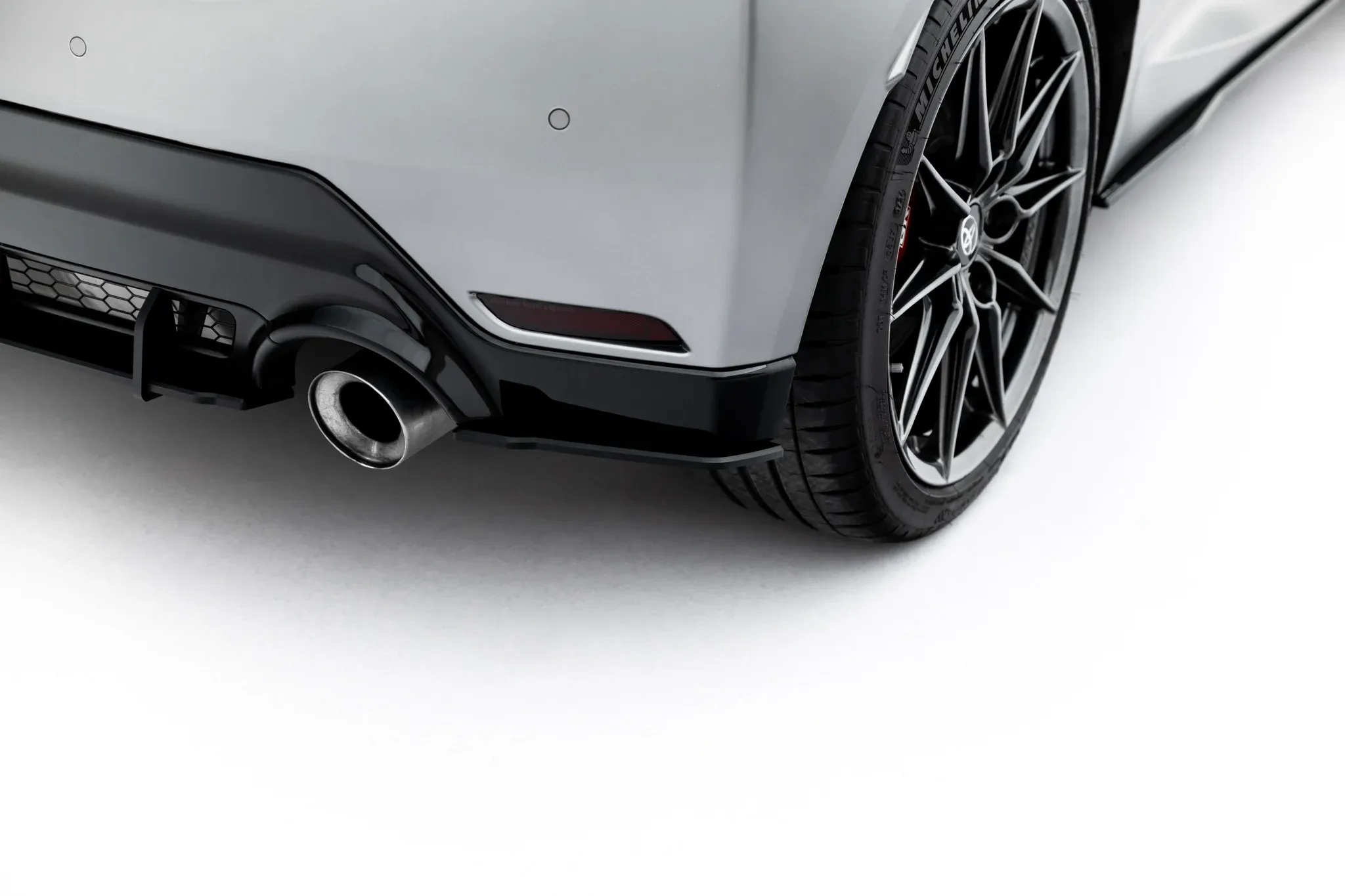 Sidesplitters bak Toyota GR Yaris IV Facelift 2024 -> | Street Pro Black Edition – bilde 4