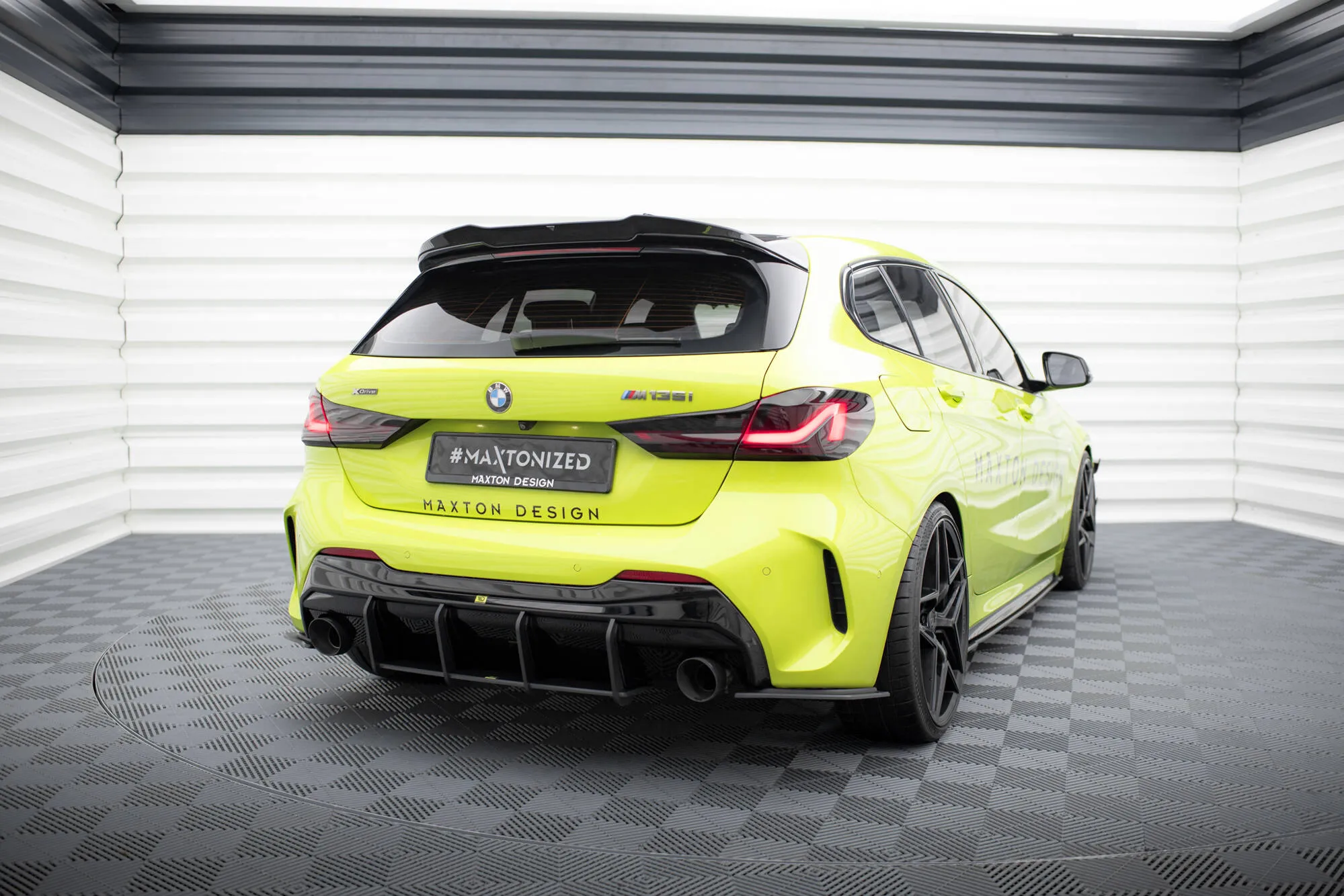 Sidesplitters bak V.1 BMW 1 (F40) M-Pakke / BMW M135i (F40) 2019 - 2024 | Street Pro Black Edition – bilde 2