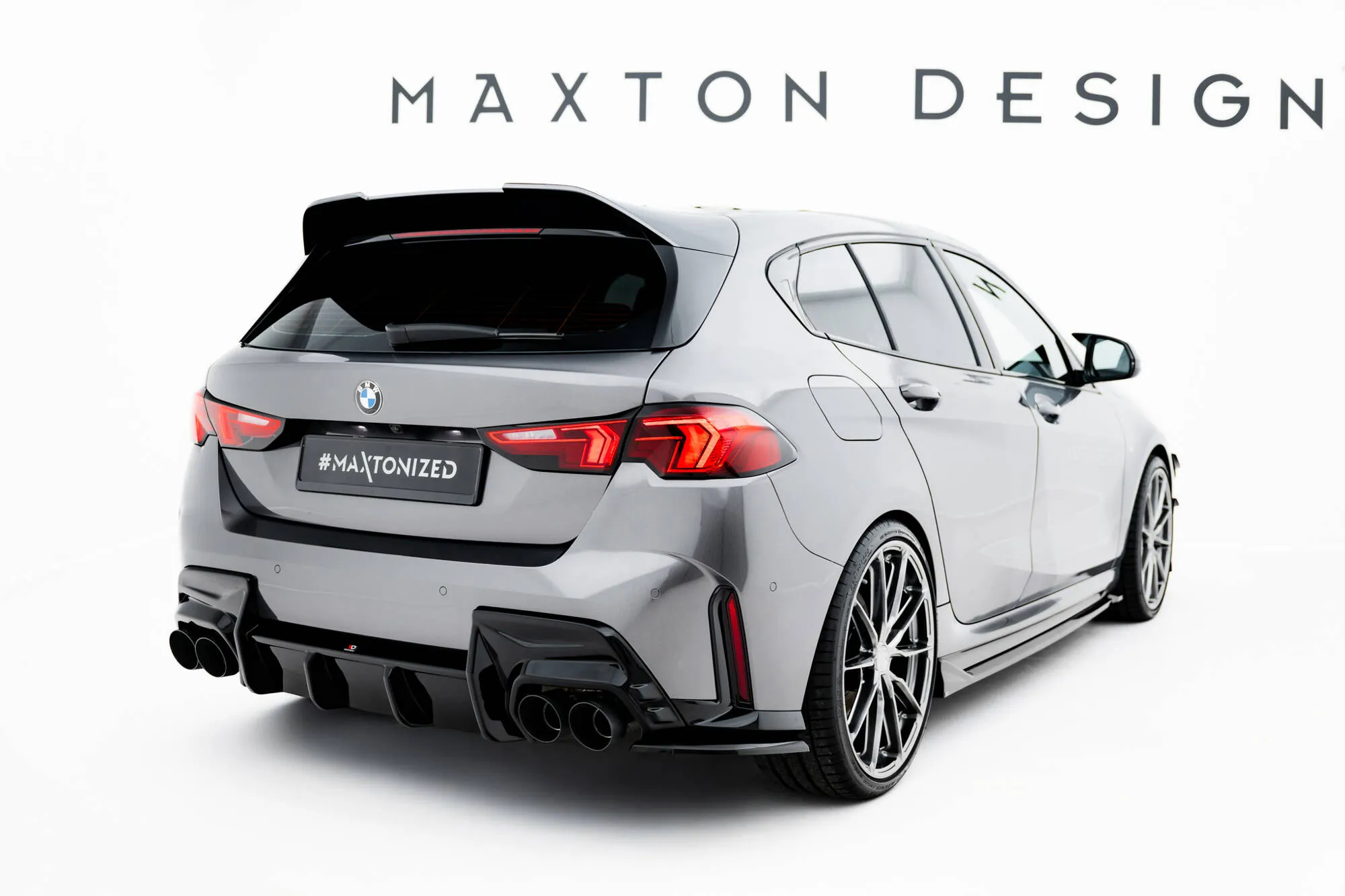 Sidesplitters bak V.1 BMW 1 (F70) M-Pack 2024 -> | Glossy Black Edition – bilde 2