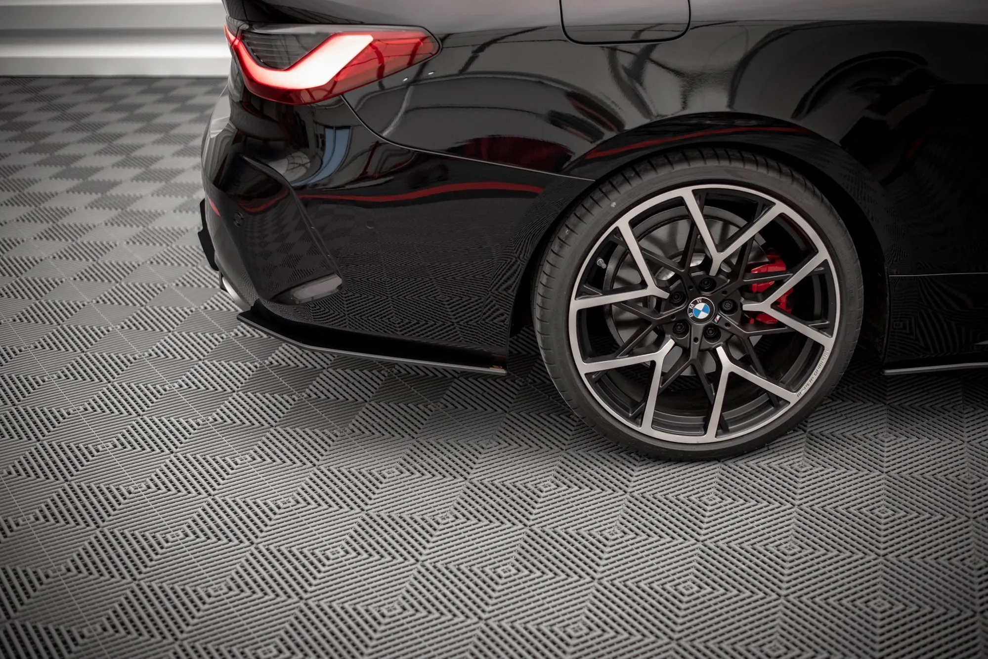Sidesplitters bak V.1 BMW 4 (M-Pack/M440i) (G22/G23) 2020 -> | Street Pro Black Edition