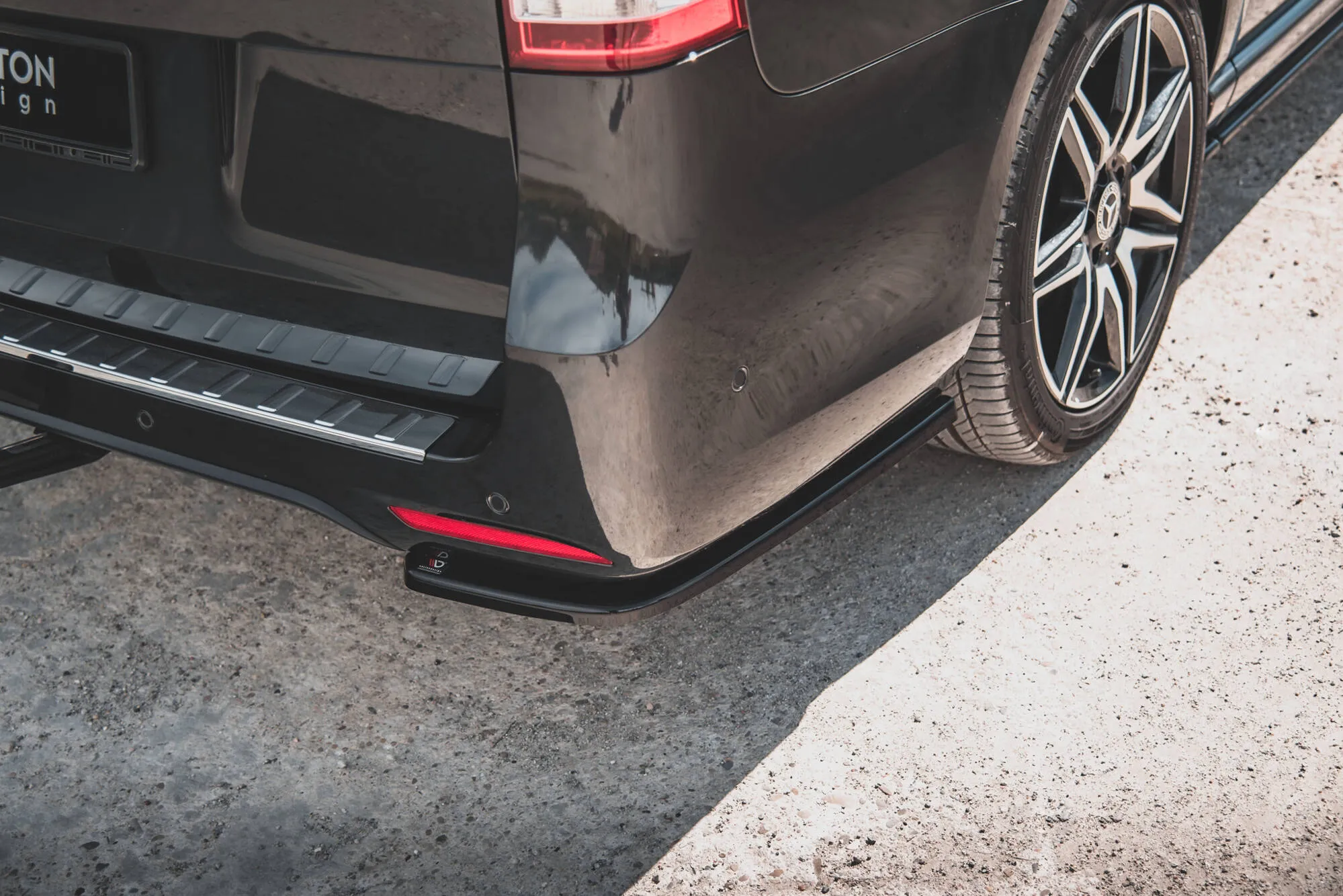 Sidesplitters bak V.1 Mercedes-Benz V-Class (W447) AMG Line Facelift 2019 - 2024 | Glossy Black Edition