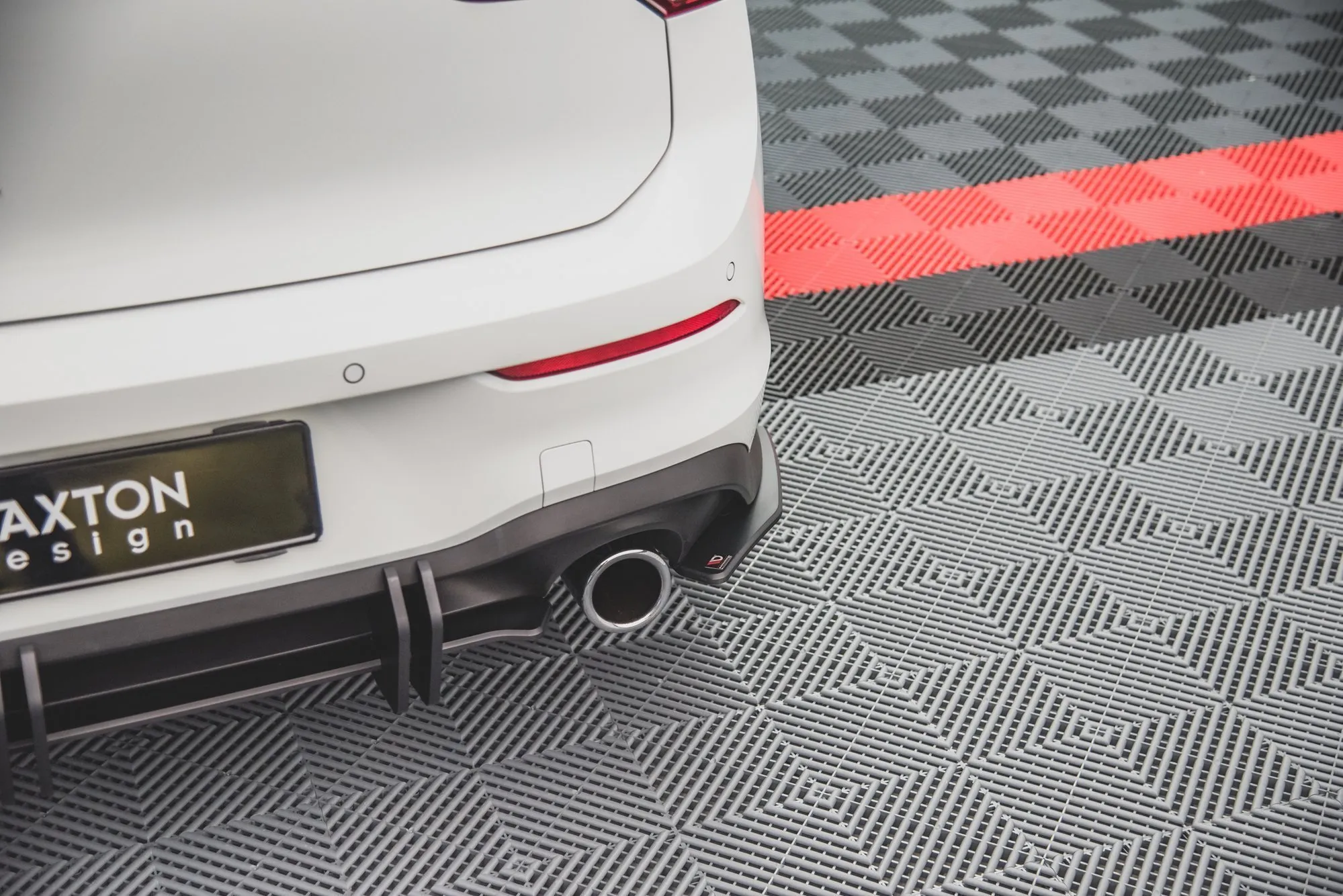 Sidesplitters bak V.1 VW Golf 8 GTI / GTI Clubsport / R-line 2020-> | Street Pro Black Edition – bilde 8