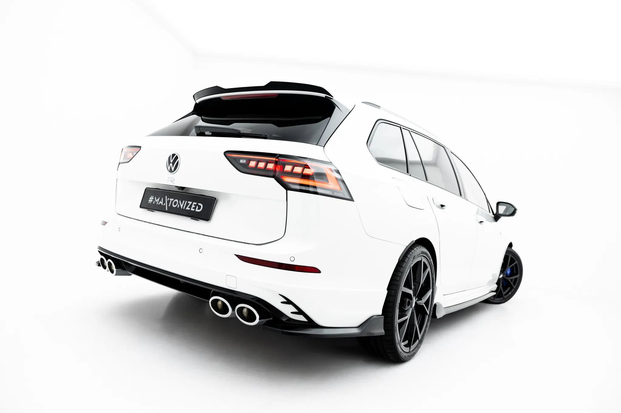 Sidesplitters bak V.1 VW Golf R Variant VIII Facelift 2024 -> | Glossy Black Edition – bilde 3