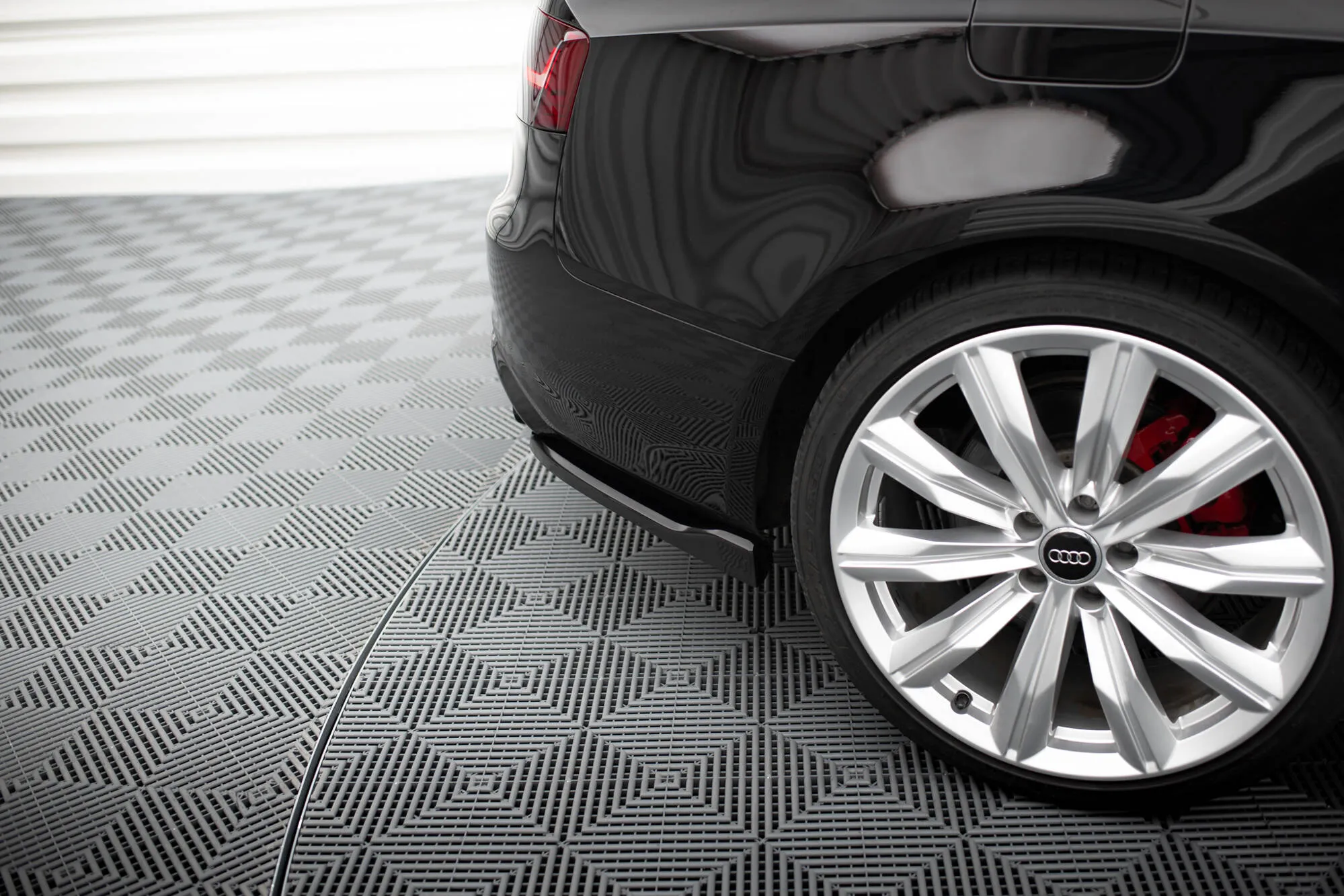Sidesplitters bak V.2 Audi A5 (8T) S-Line / S5 (8T) 2007 - 2011 | Glossy Black Edition – bilde 3