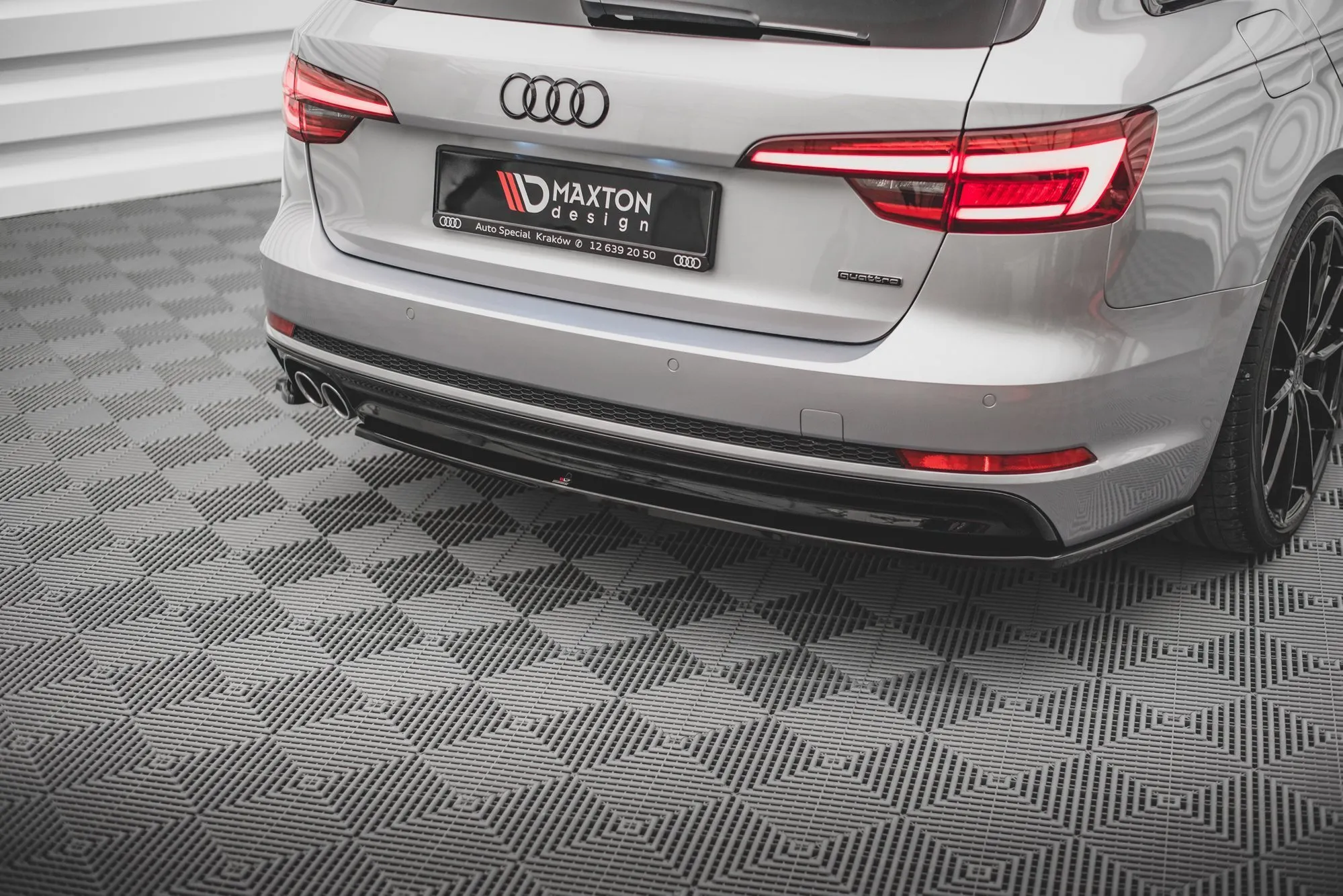 Sidesplitters bak V.2 Audi S4 (B9) 2016-2019 / A4 S-Line (B9) 2015-2019 | Glossy Black Edition