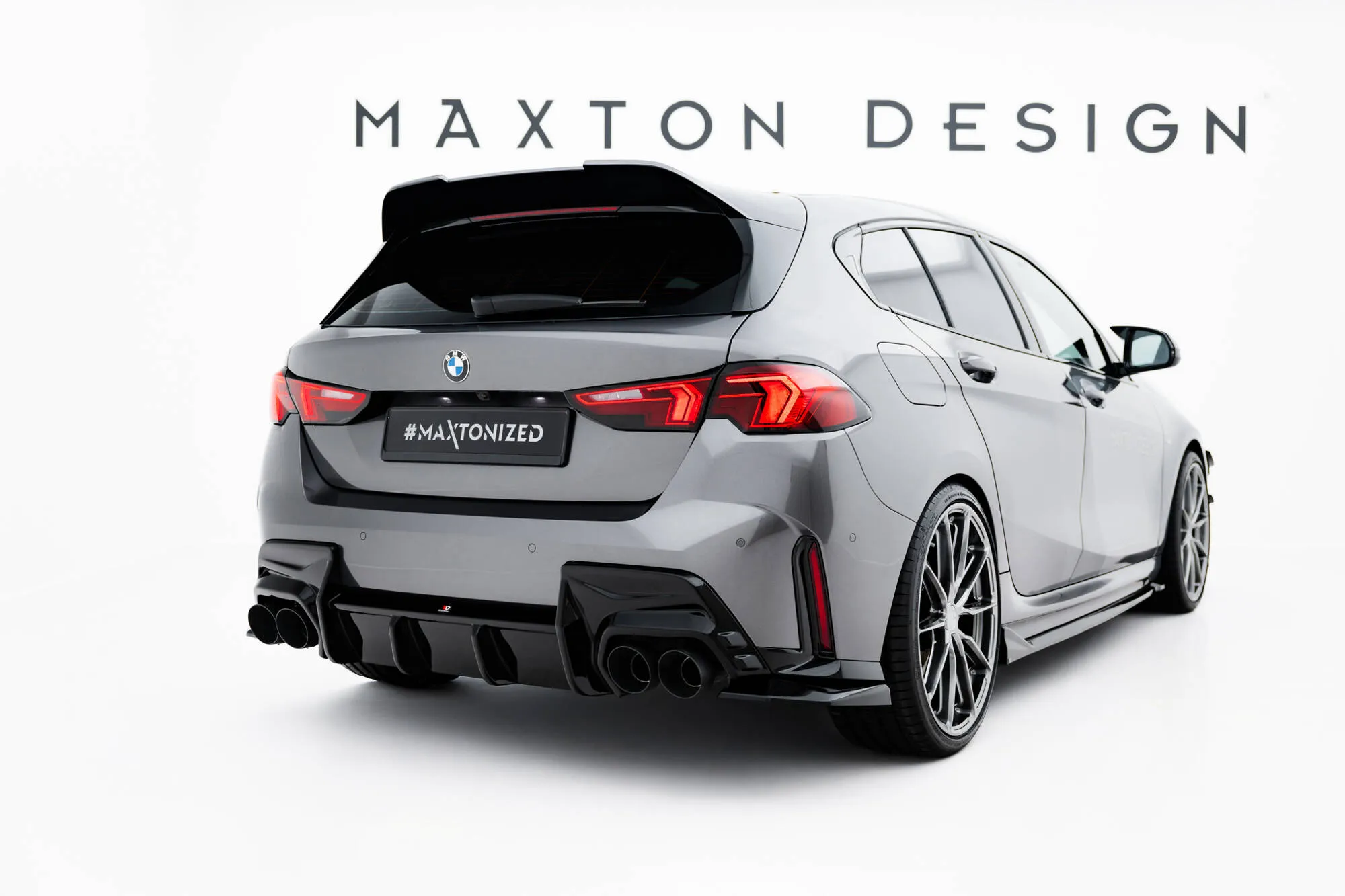 Sidesplitters bak V.2 BMW 1 (F70) M-Pack 2024 -> | Glossy Black Edition