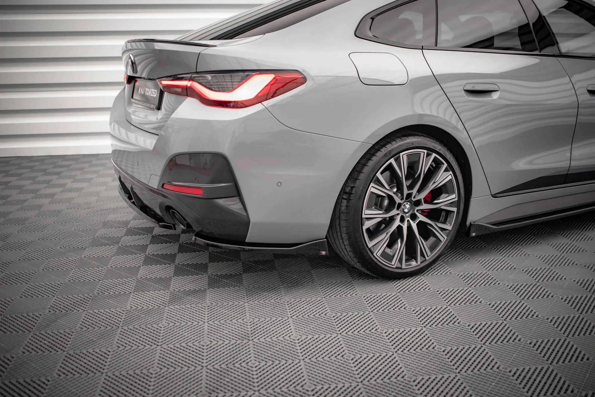 Sidesplitters bak V.2 BMW 4 Gran Coupe M440i (G26) 2021 - > | Glossy Black Edition