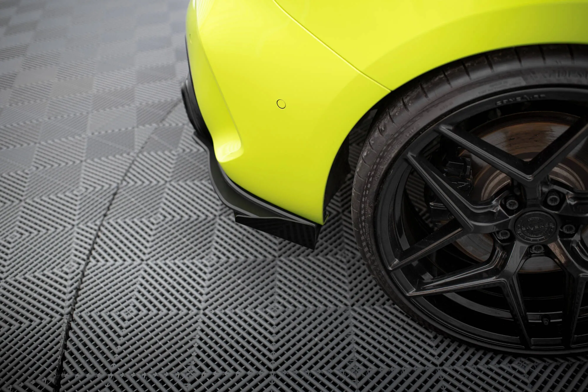 Sidesplitters bak V.2 + Flopper BMW 1 (F40) M-Pakke / BMW M135i (F40) 2019 - 2024 | Street Pro Black Edition – bilde 3