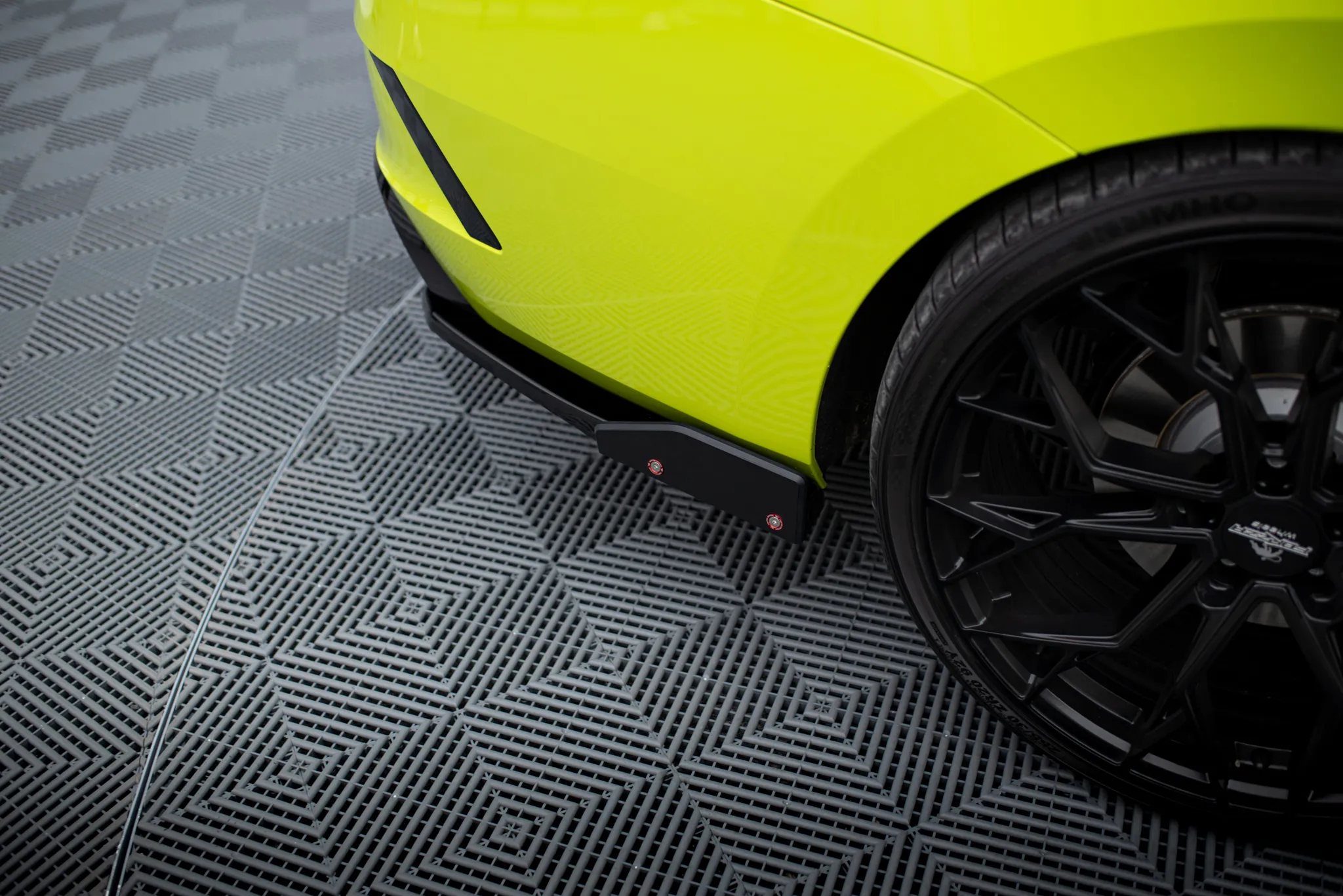 Sidesplitters bak V.2 + Flopper Skoda Octavia RS IV 2020 -> | Glossy Black Edition – bilde 3