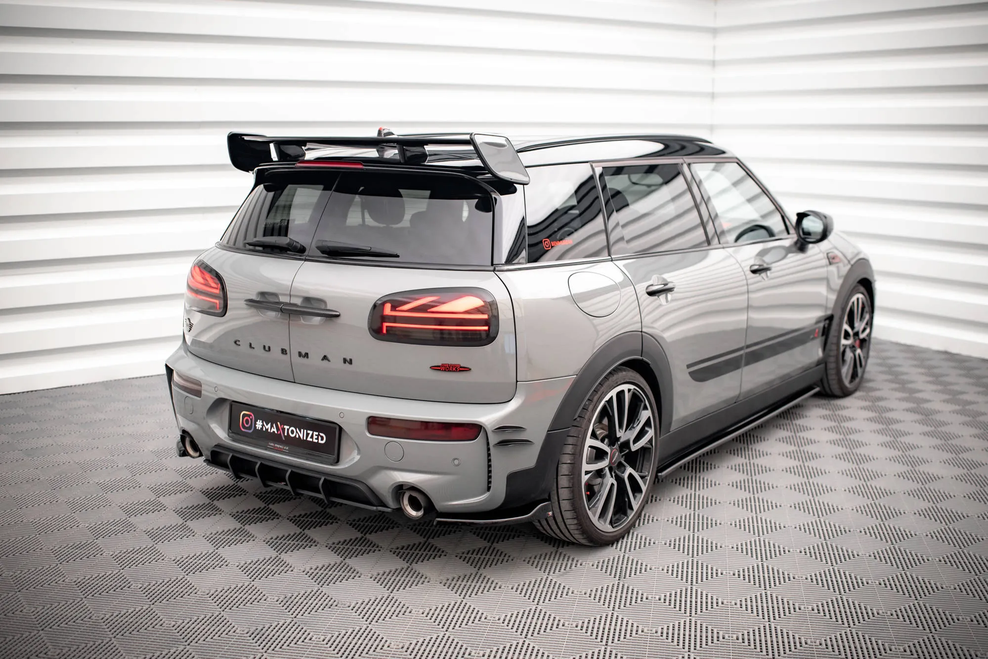 Sidesplitters bak V.2 Mini Clubman II F54 (John Cooper Works) 2015-2019 | Glossy Black Edition – bilde 3