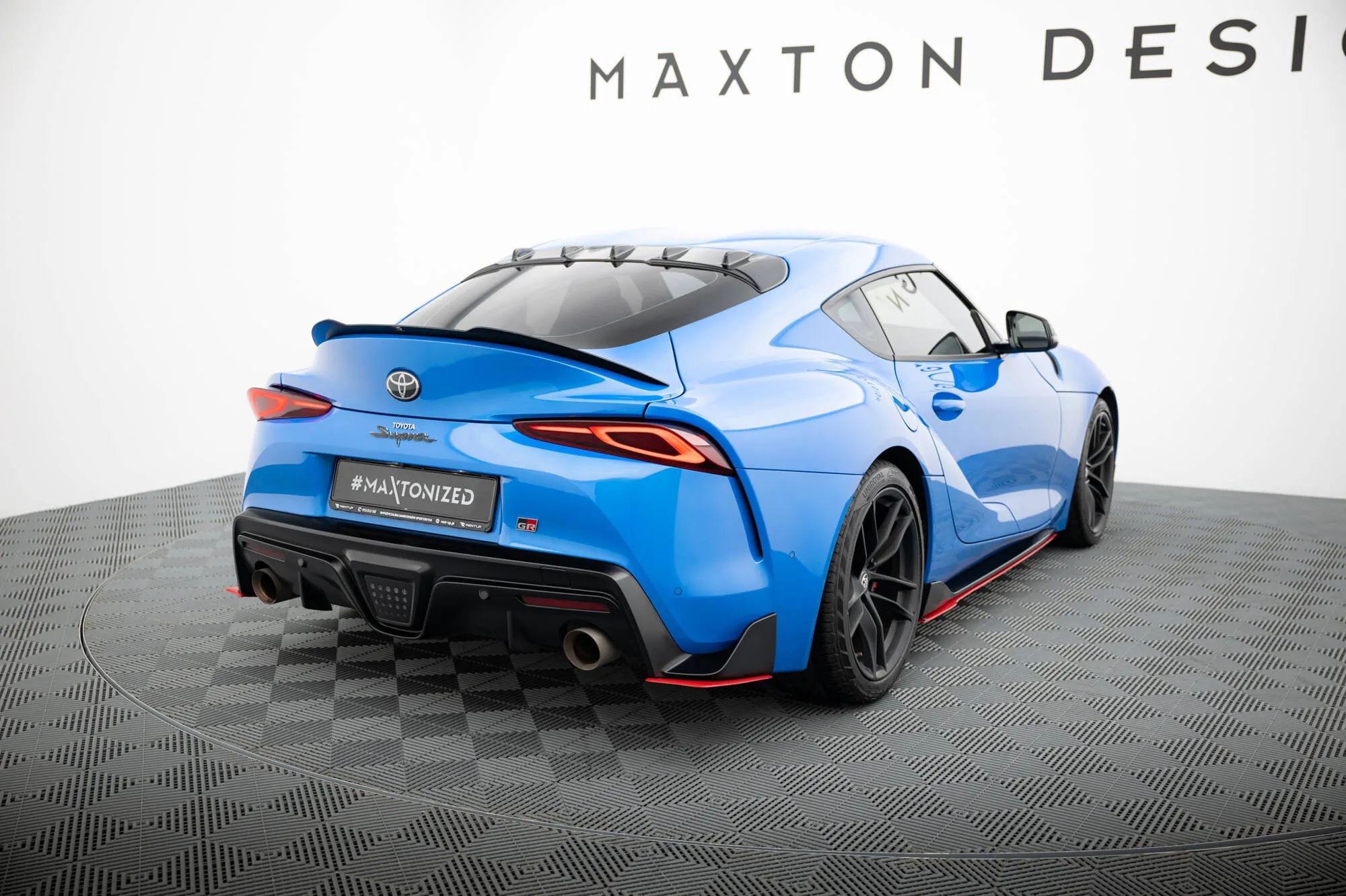 Sidesplitters bak V.2 Toyota Supra (Mk5) 2019-> | Glossy Black Edition – bilde 2