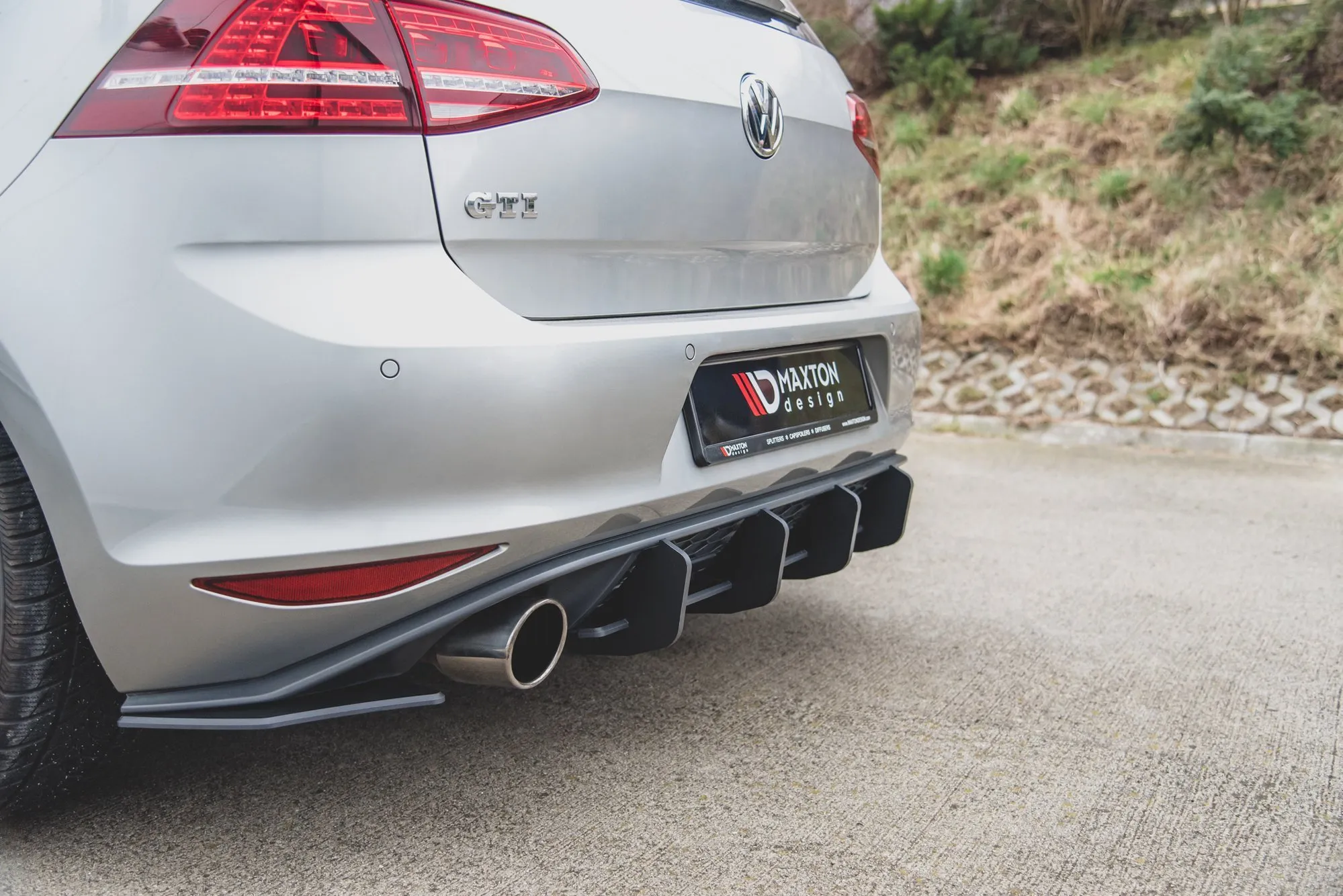 Sidesplitters bak V.2 VW Golf 7 GTI 2013 - 2017 | Street Pro Black Edition – bilde 3