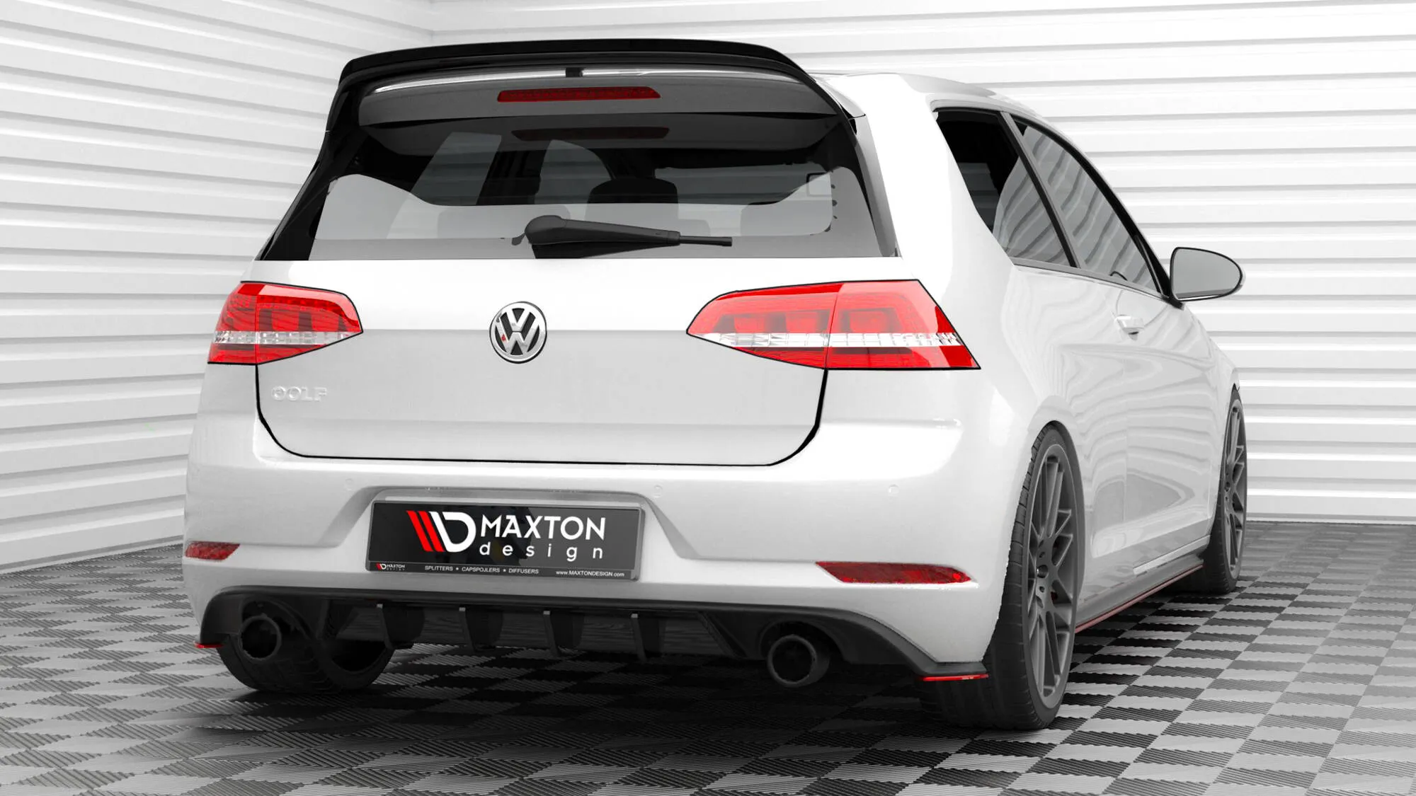 Sidesplitters bak V.2 VW Golf 7 GTI facelift 2017-2020 | Glossy Black Edition