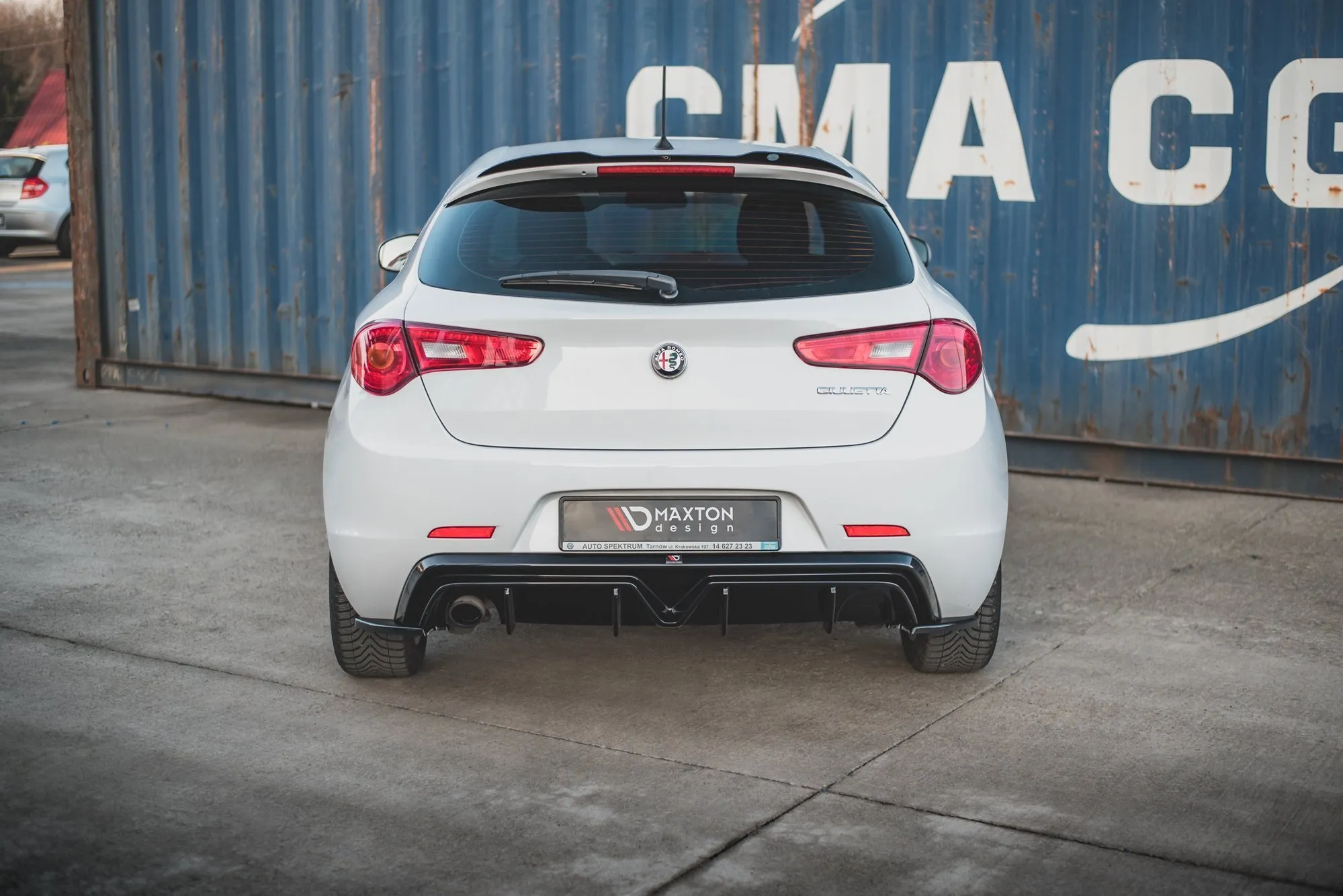 Sidesplitters bak V.3 Alfa Romeo Giuletta 2010-2020 | Glossy Black Edition – bilde 2