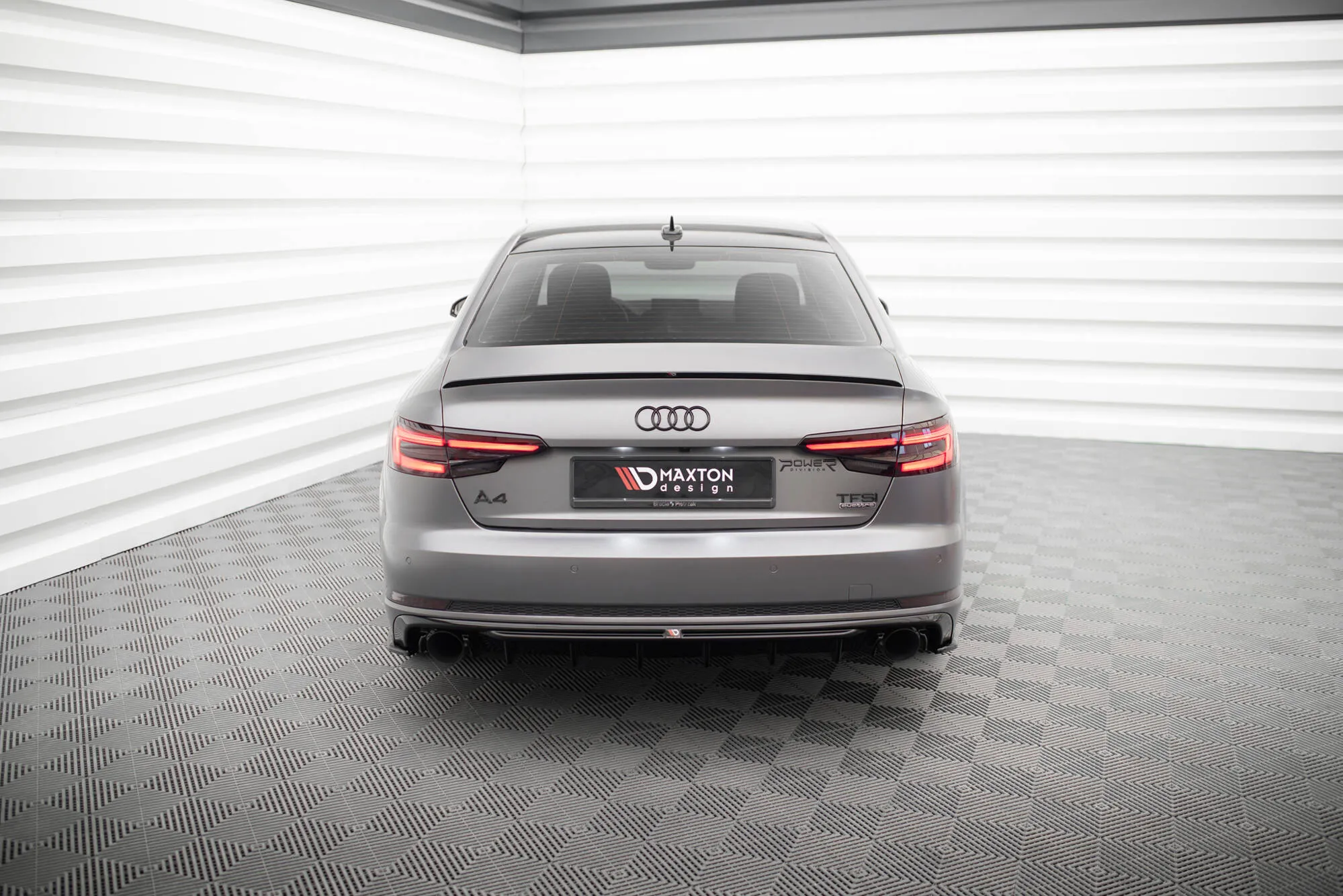 Sidesplitters bak V.3 Audi S4 (B9) 2016-2019 / A4 S-Line (B9) 2015-2019 | Glossy Black Edition – bilde 2