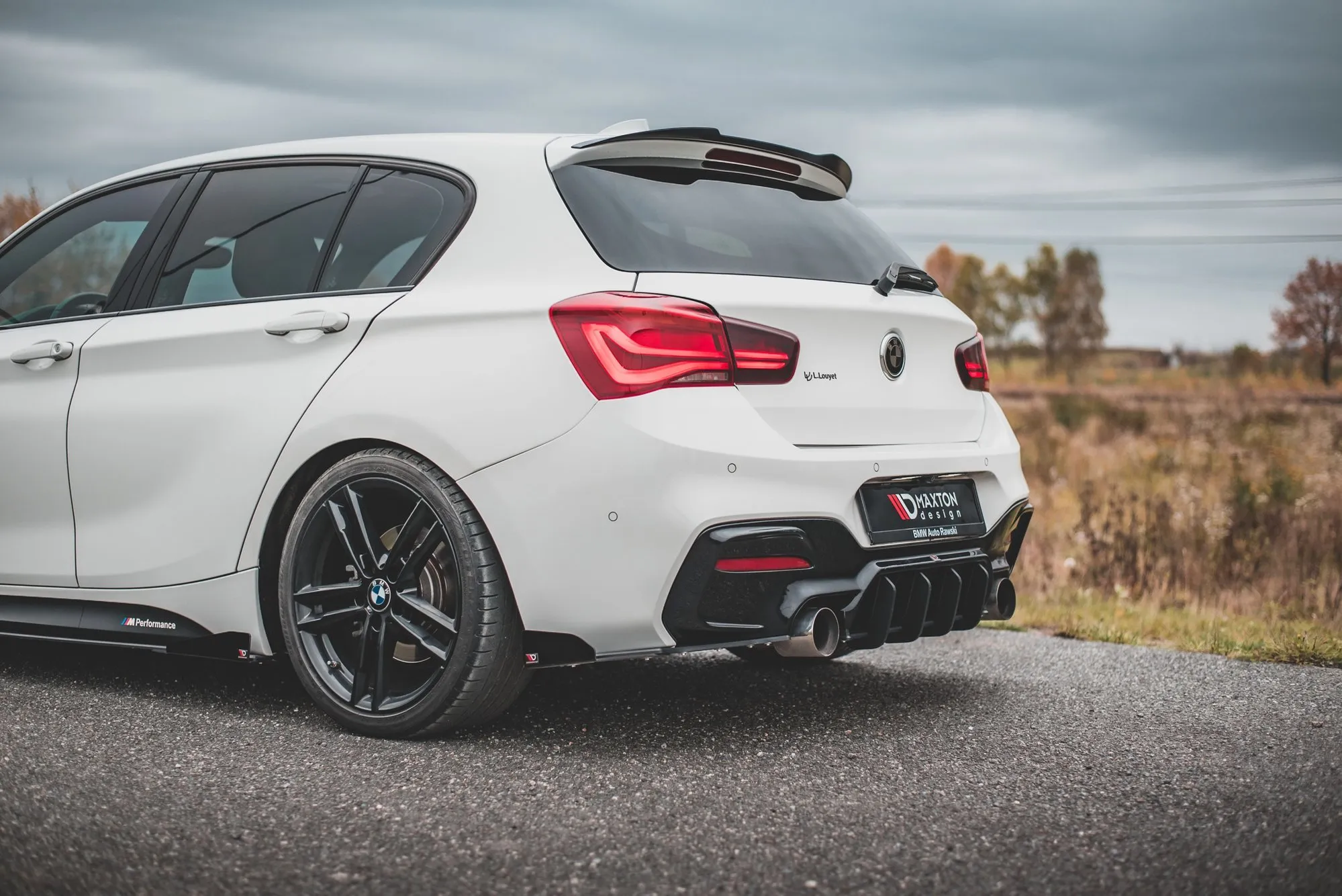 Sidesplitters bak V.3 + Flopper BMW 1 (F20) M Pack LCI 2015 - 2019 | Street Pro Black Edition – bilde 3