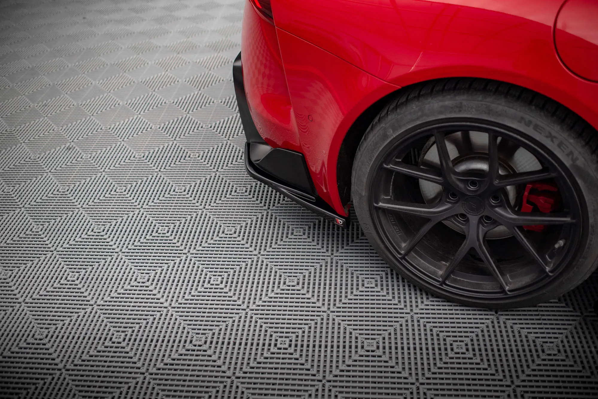 Sidesplitters bak V.3 Toyota Supra (Mk5) 2019-> | Glossy Black Edition – bilde 4