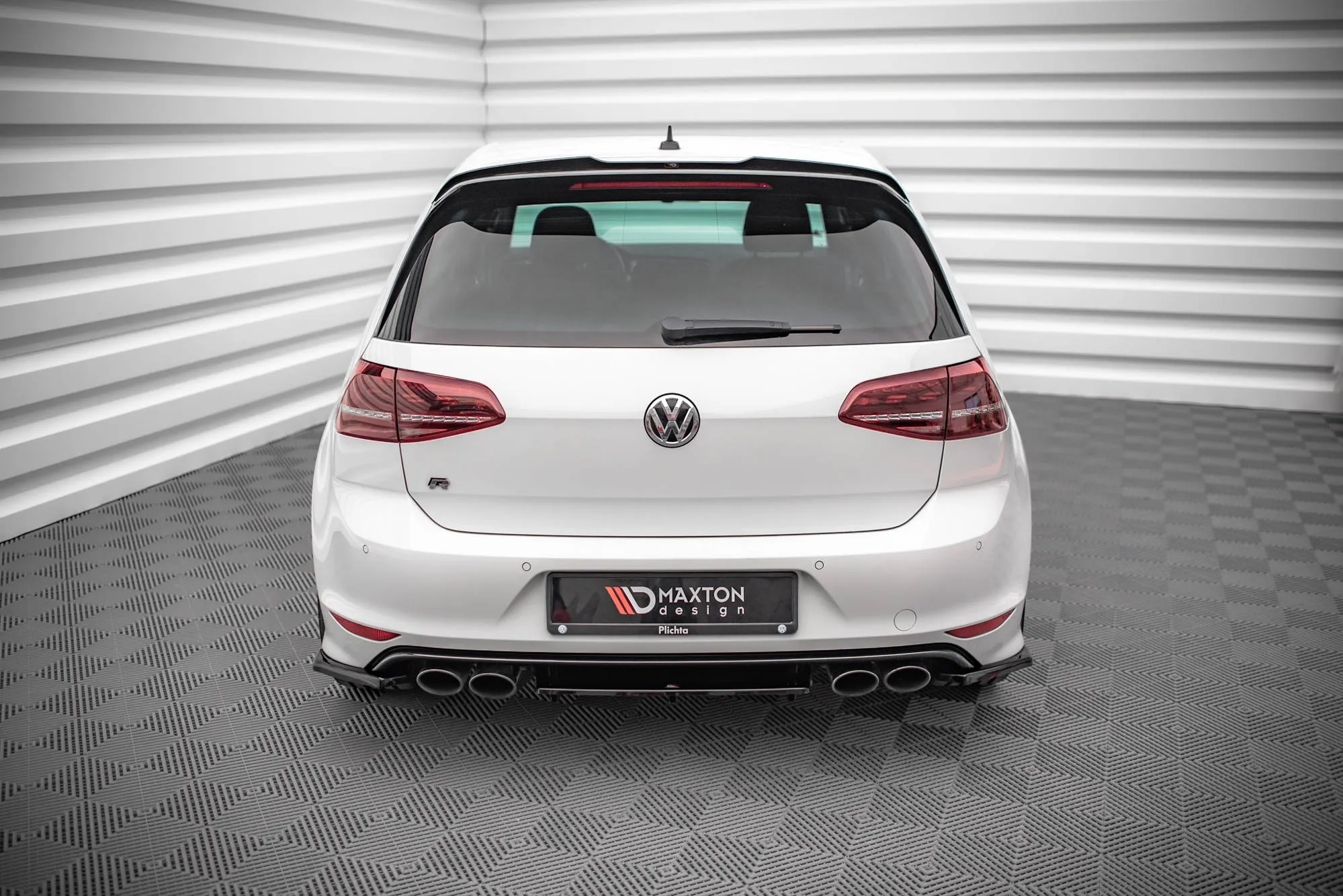 Sidesplitters bak V.3 Volkswagen Golf 7 R/R-Line 2013-2016 | Glossy Black Edition – bilde 4