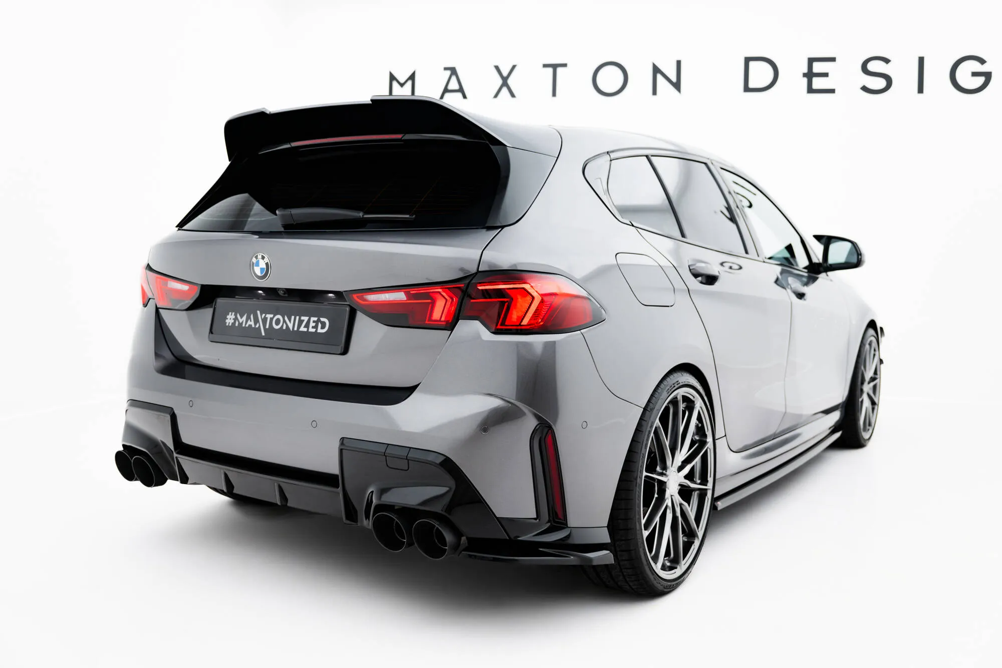 Sidesplitters bak V.4 BMW 1 (F70) M-Pack 2024 -> | Glossy Black Edition – bilde 2