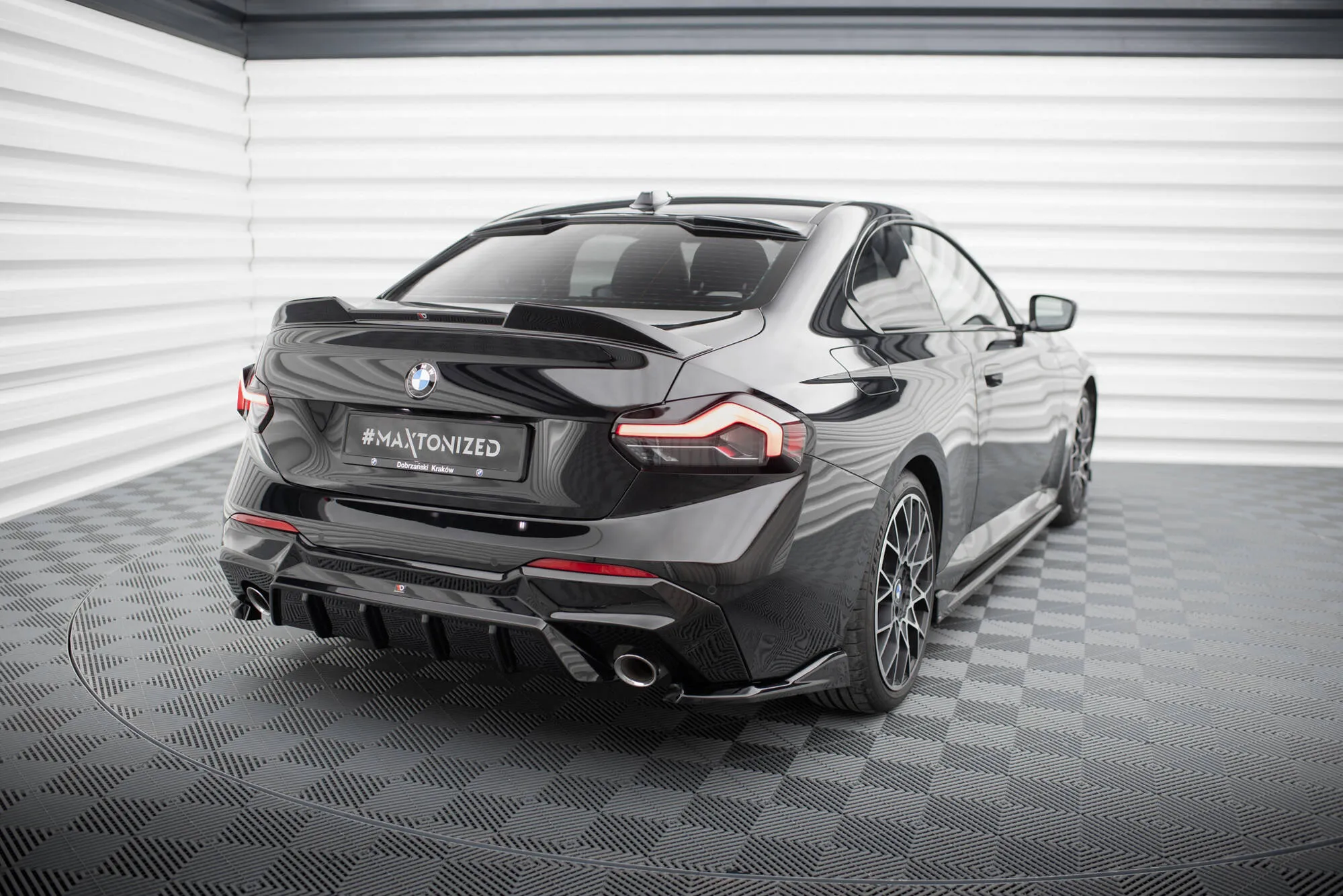 Sidesplitters bak V.4 BMW 2 Coupe (G42) 2021 - > | Glossy Black Edition – bilde 2