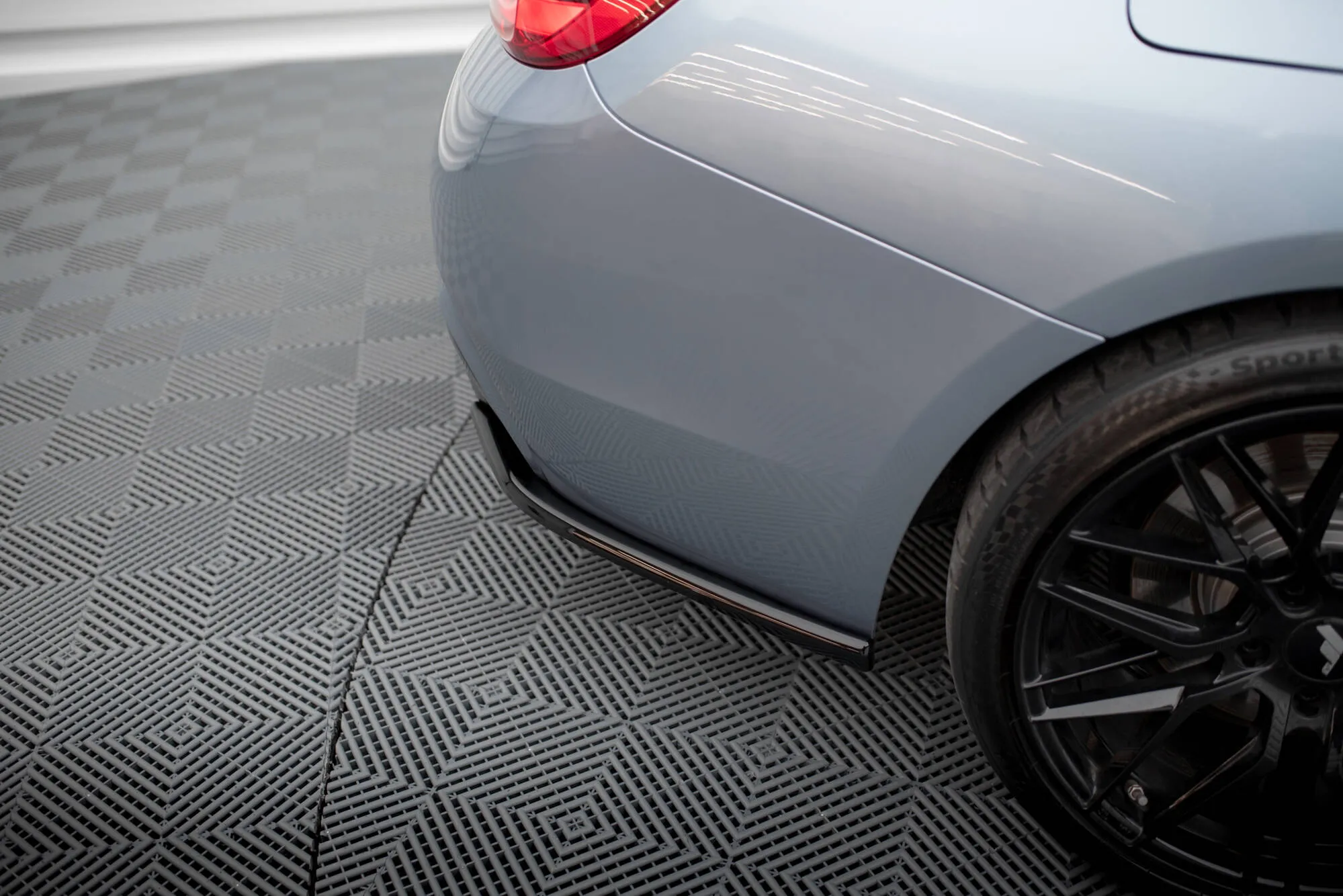 Sidesplitters bak V.4 BMW 4 F32 M-pack 2013 -> | Glossy Black Edition – bilde 3