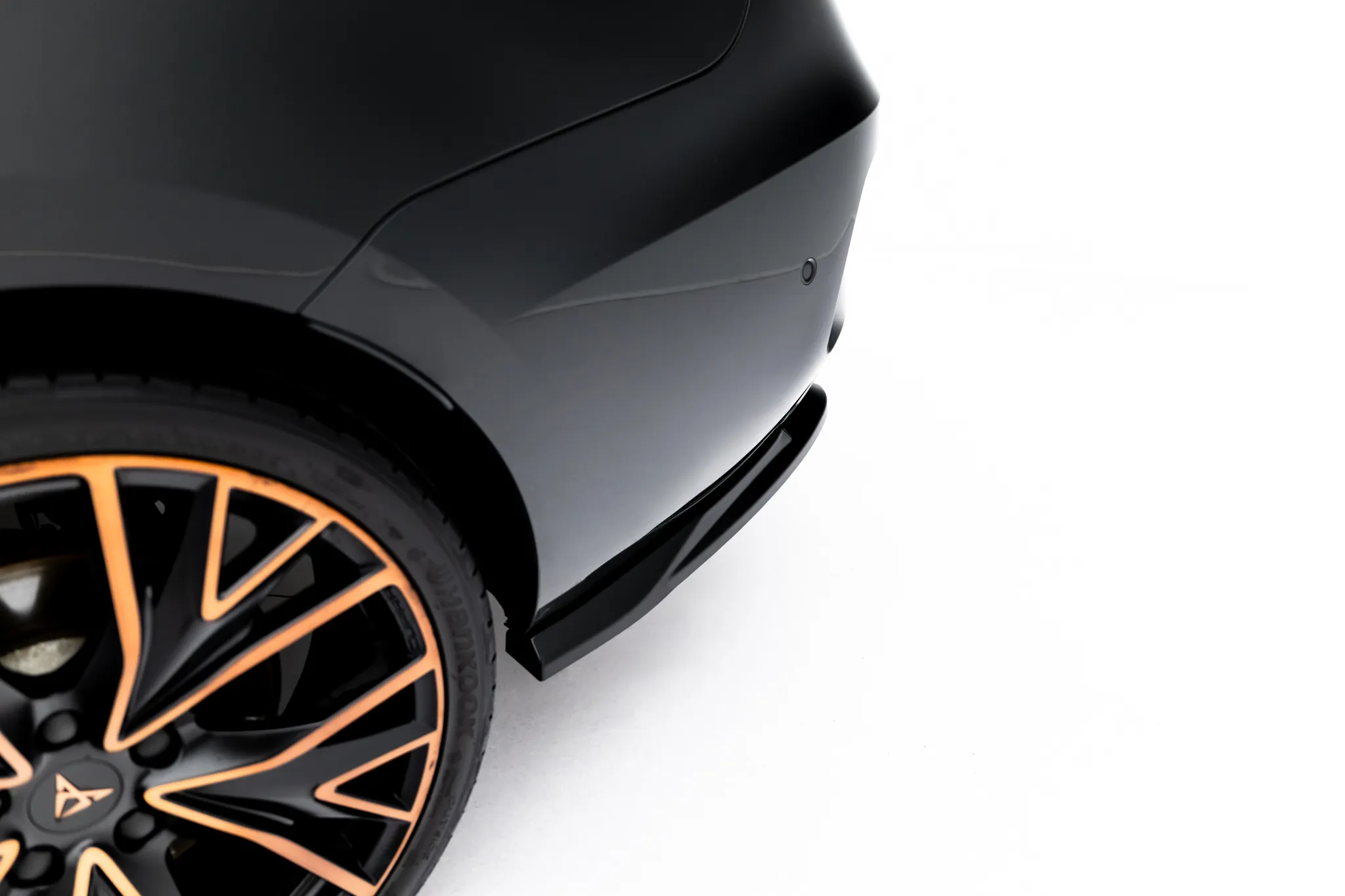 Sidesplitters bak V.4 Cupra Leon 2020-2026 | Glossy Black Edition – bilde 2