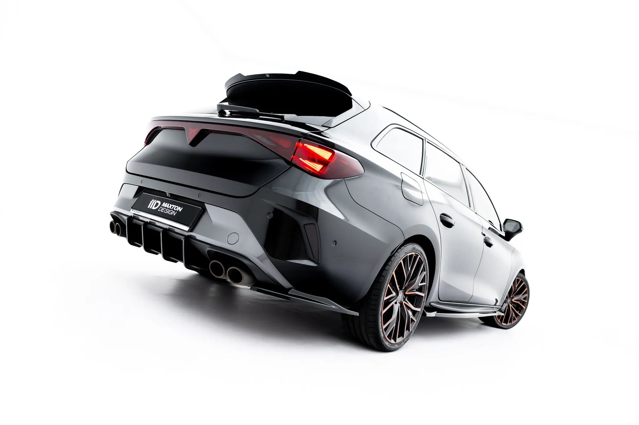 Sidesplitters bak V.4 Cupra Leon 2020-2026 | Glossy Black Edition – bilde 4