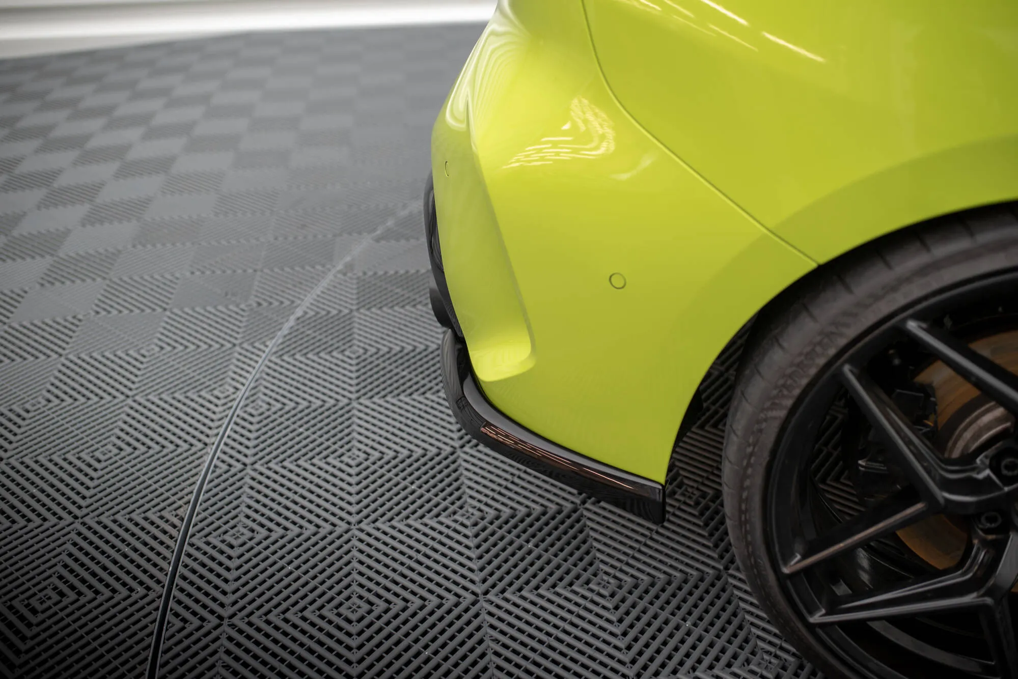 Sidesplitters bak V.7 BMW 1 (F40) M-Pack / BMW M135i (F40) 2019 - 2024 (v2) | Glossy Black Edition – bilde 3