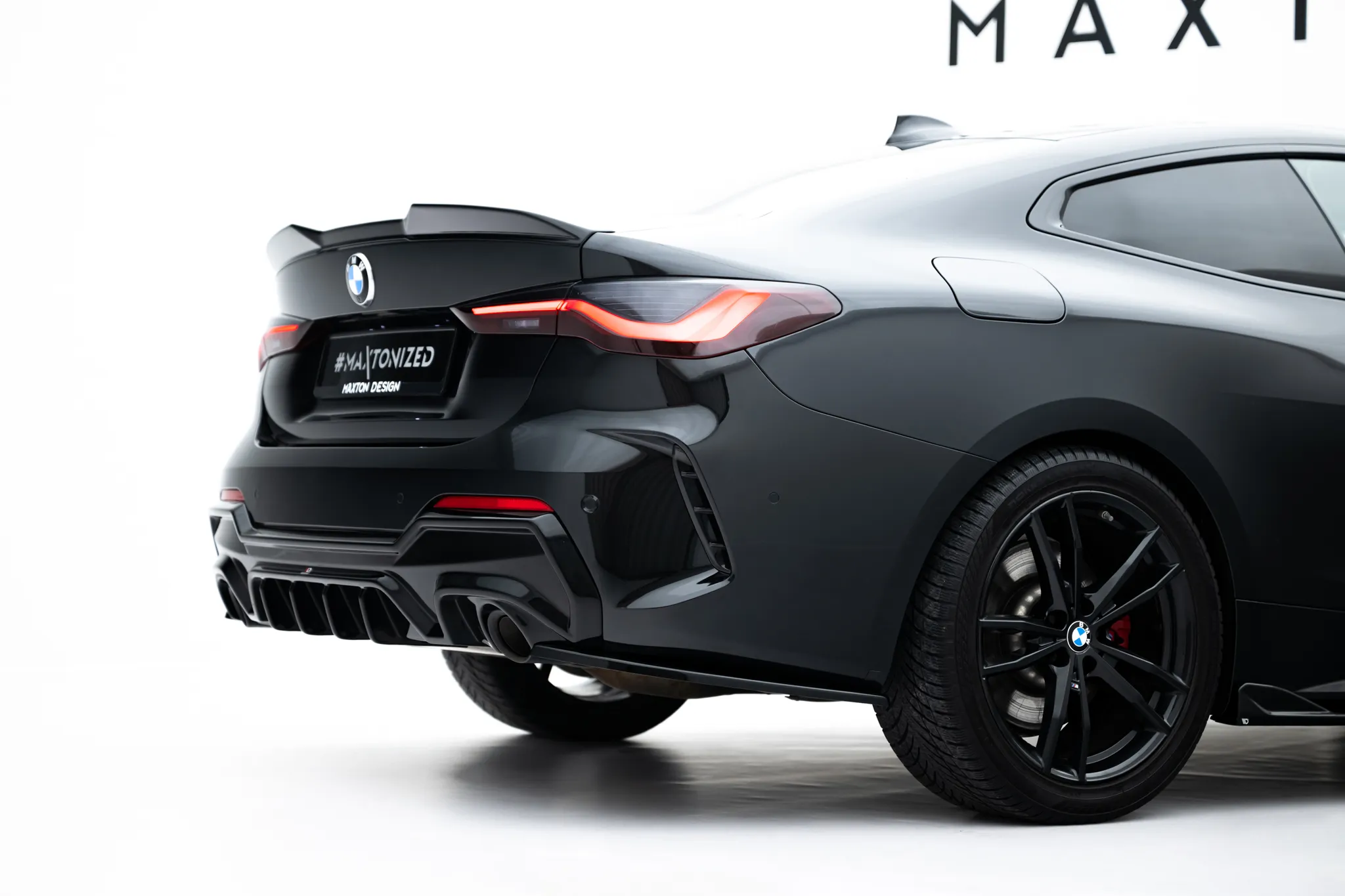 Sidesplitters bak V.7 BMW 4 M-Pack G22 2020-> | Glossy Black Edition – bilde 2