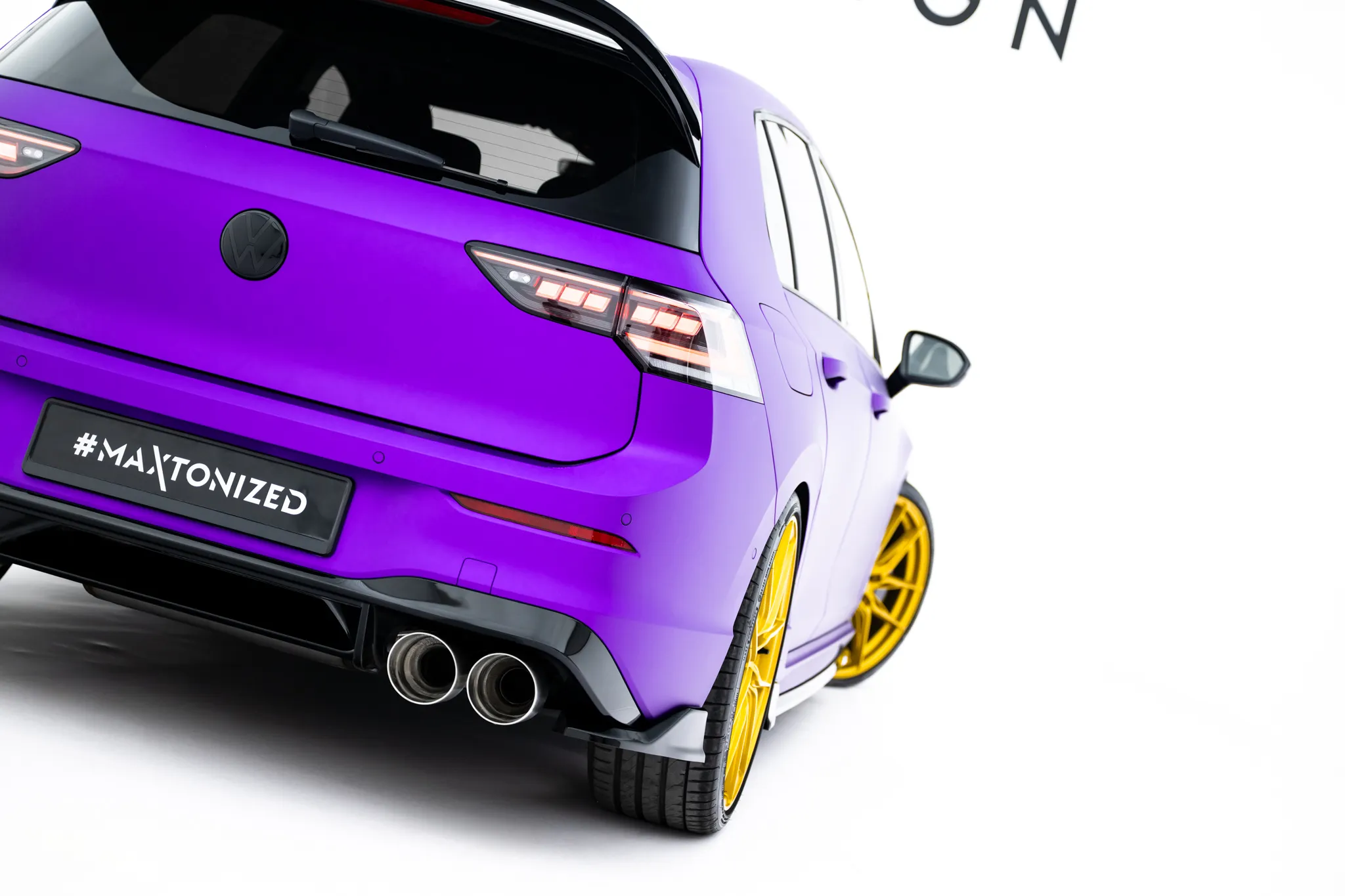 Sidesplitters bak V.7 Volkswagen Golf R VIII Facelift 2024 -> | Glossy Black Edition – bilde 2