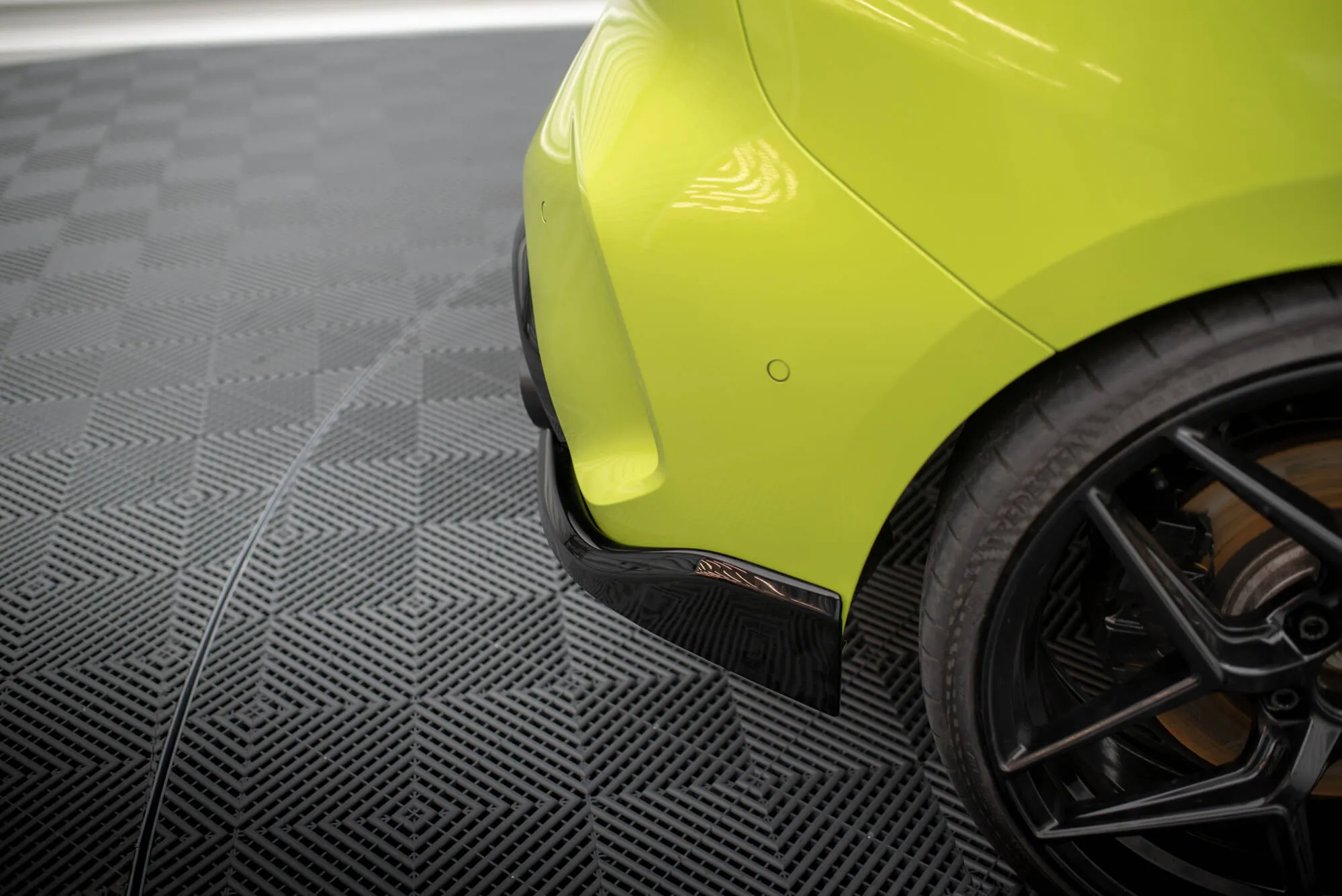 Sidesplitters bak V.8 BMW 1 (F40) M-Pack / BMW M135i (F40) 2019 - 2024 (v2) | Glossy Black Edition – bilde 3