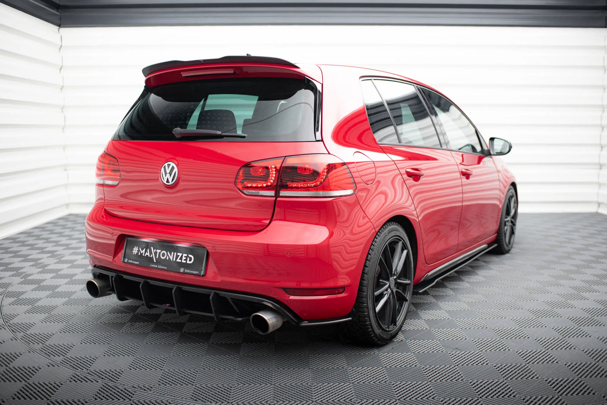 Sidesplitters bak Volkswagen Golf GTI (Mk6) 2008-2012 | Street Pro Black Edition – bilde 2