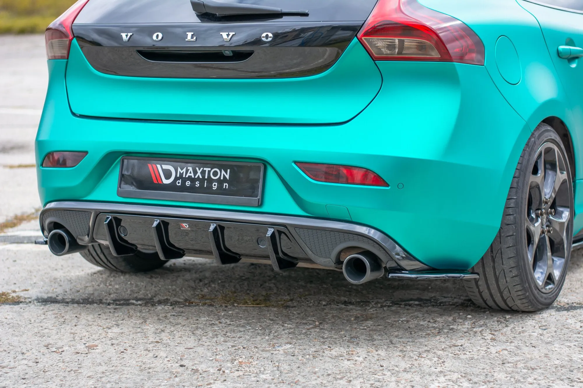 Sidesplitters bak Volvo V40 R-Design 2012-2019 | Glossy Black Edition – bilde 3